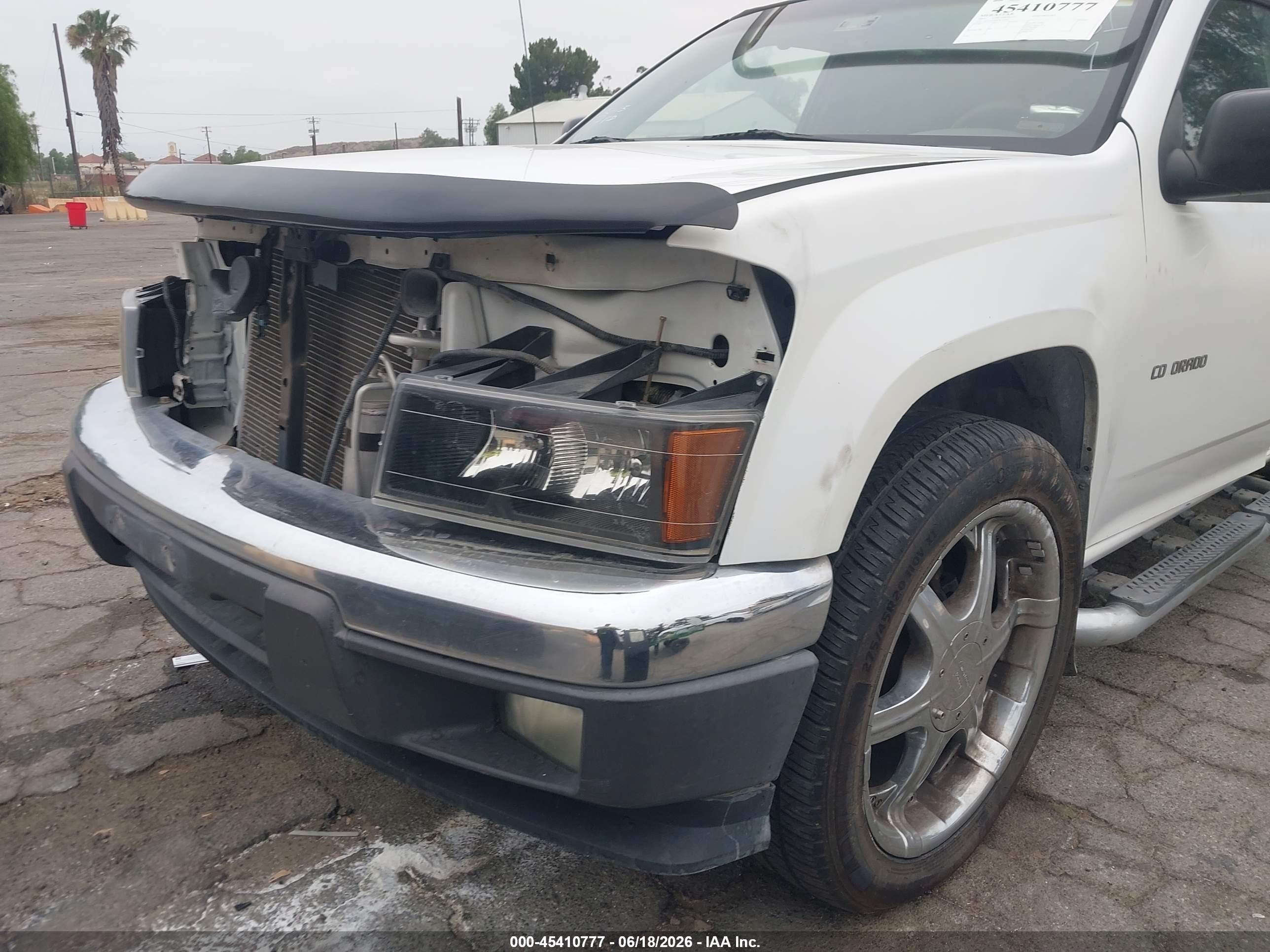 2005 Chevrolet Colorado Ls Белый vin: 1GCCS196258110951