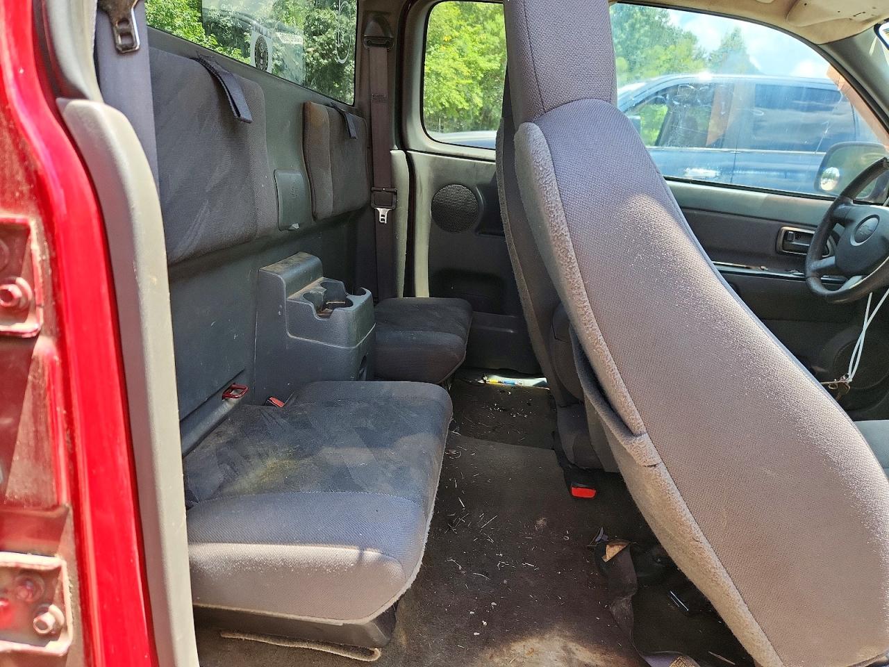2005 Chevrolet Colorado Red vin: 1GCCS196258155002