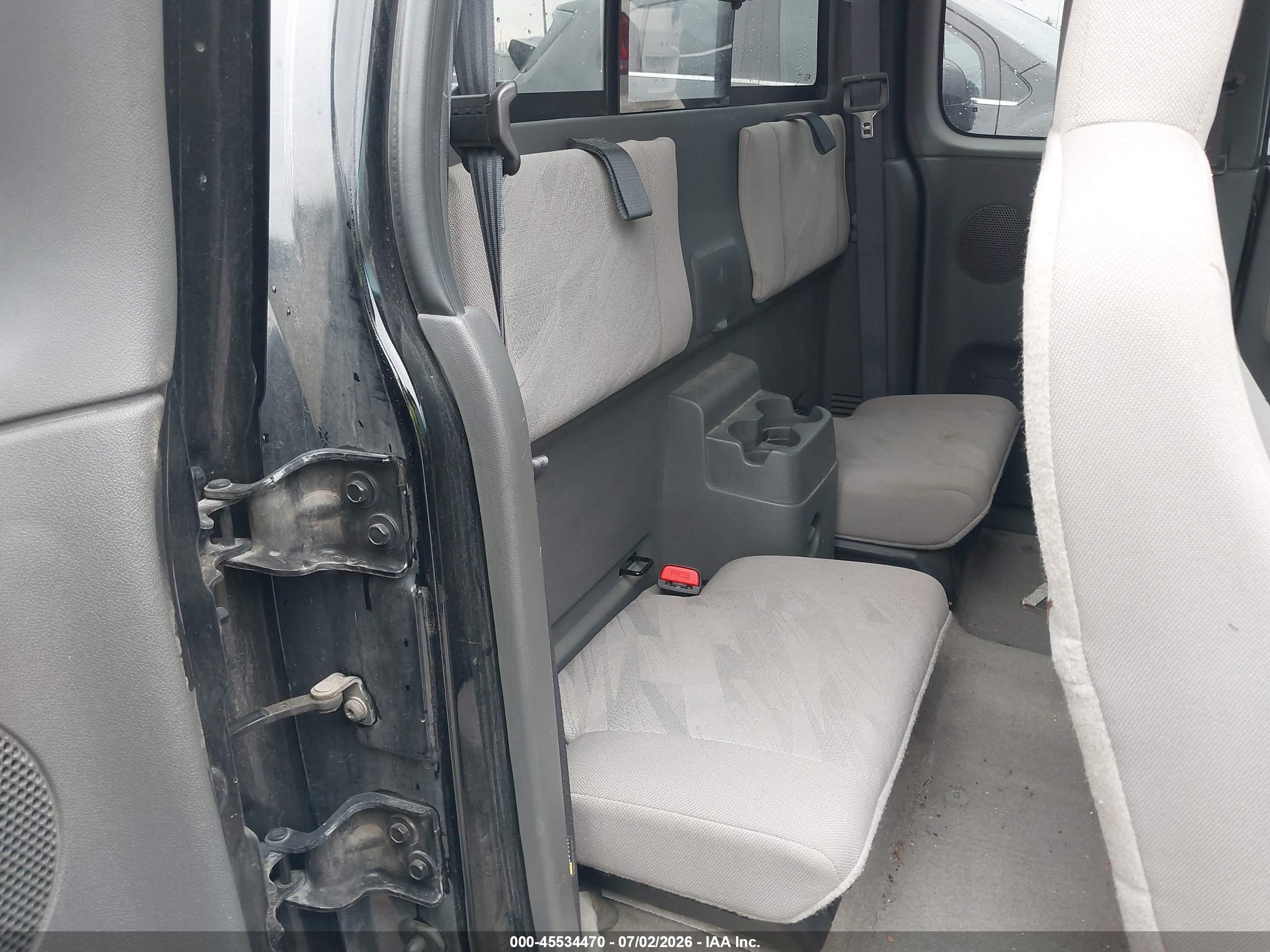 2005 Chevrolet Colorado Ls Black vin: 1GCCS196258181132