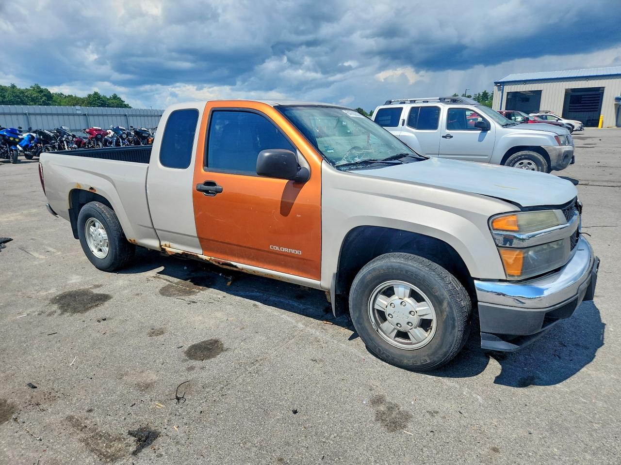 2004 Chevrolet Colorado Gold vin: 1GCCS196648145510