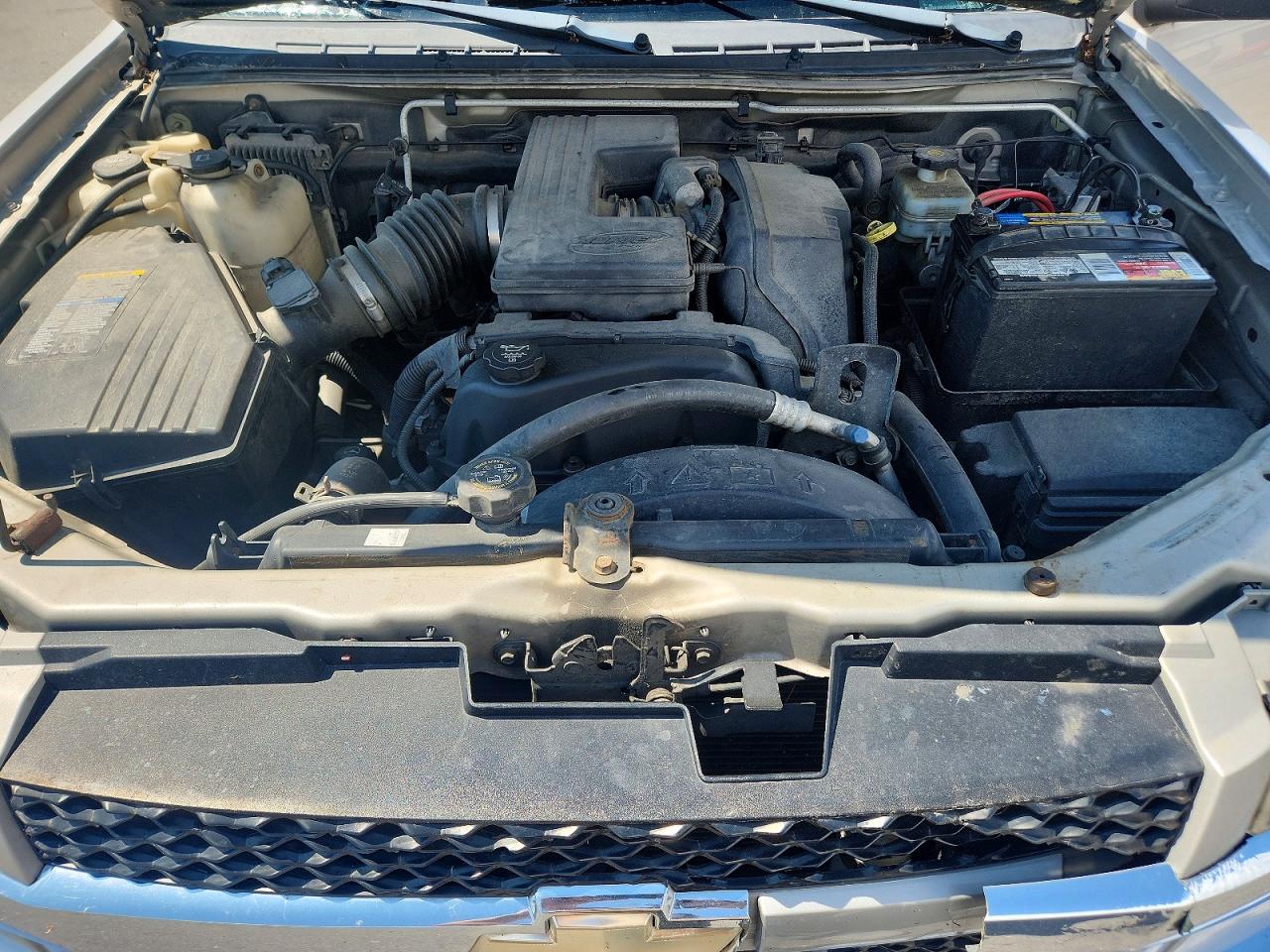 2004 Chevrolet Colorado Gold vin: 1GCCS196648145510
