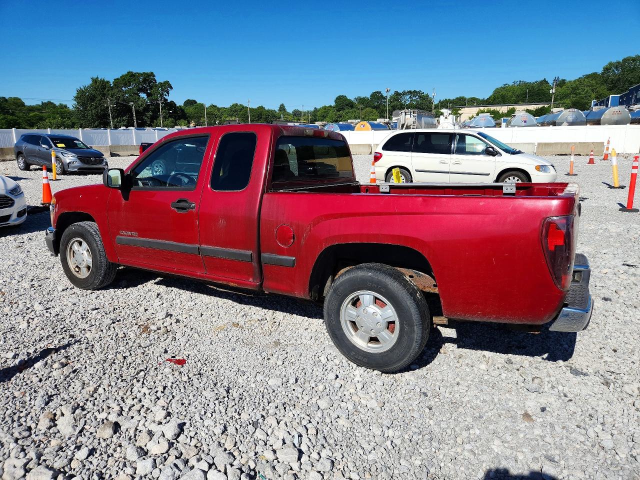2005 Chevrolet Colorado Red vin: 1GCCS196758196709