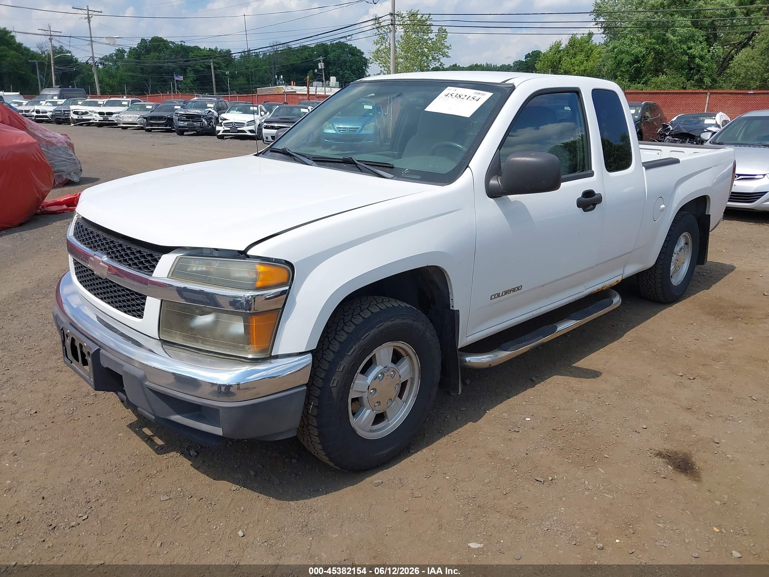 2004 Chevrolet Colorado Ls White vin: 1GCCS196848189797