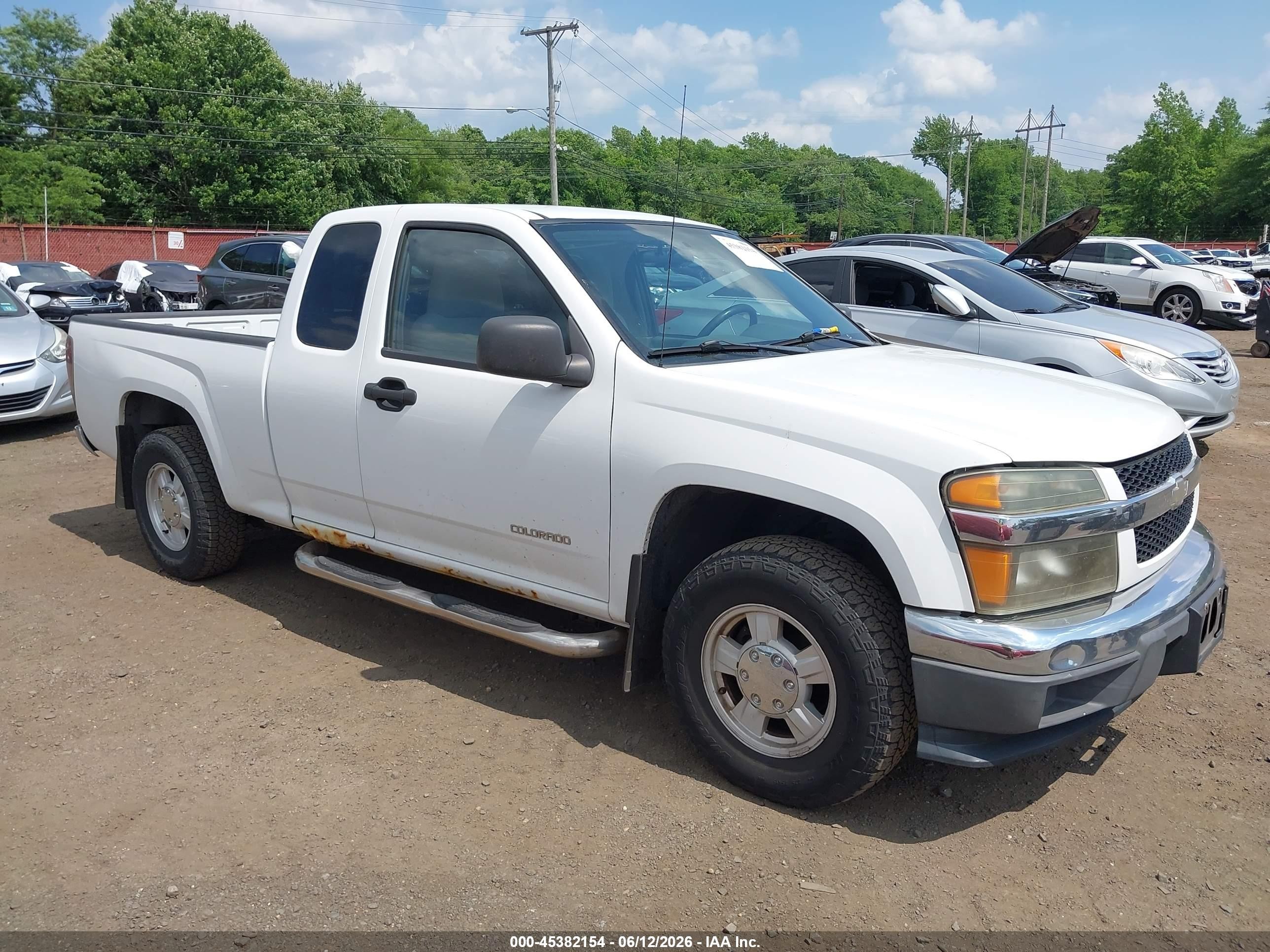 2004 Chevrolet Colorado Ls White vin: 1GCCS196848189797