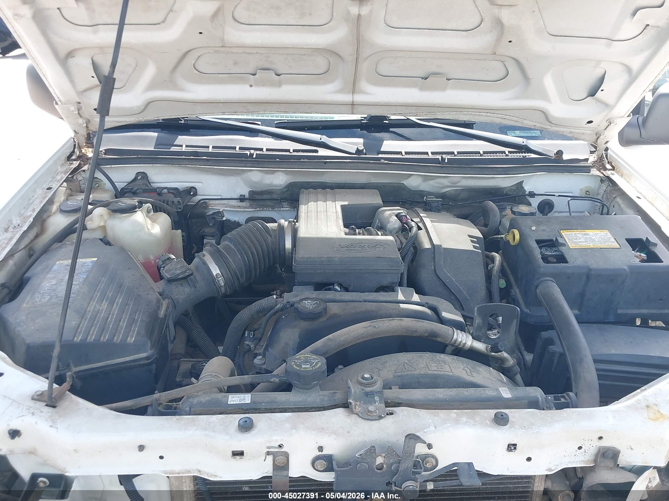 2006 Chevrolet Colorado Work Truck White vin: 1GCCS196968309996