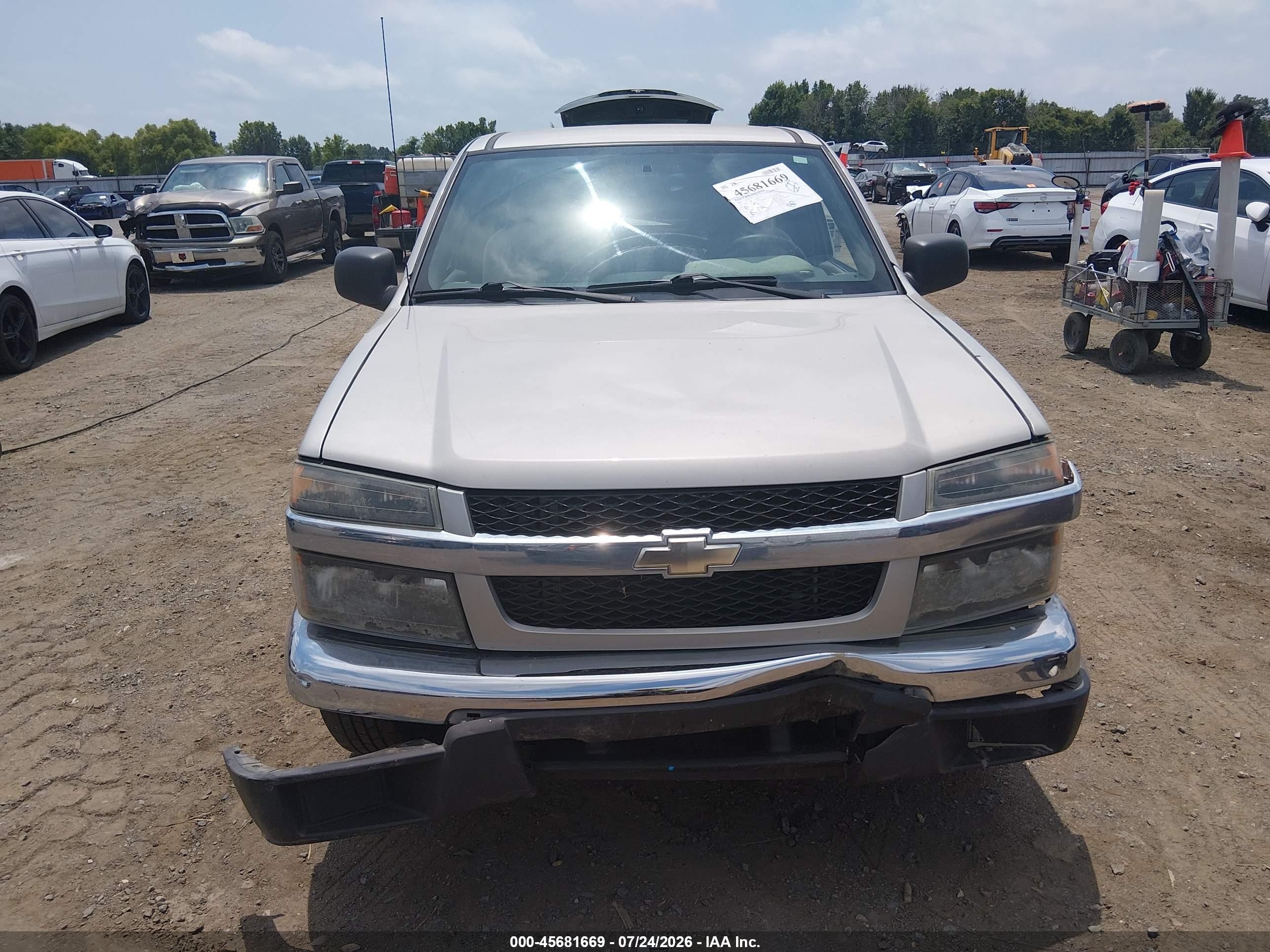 2005 Chevrolet Colorado Ls Beige vin: 1GCCS196X58118019