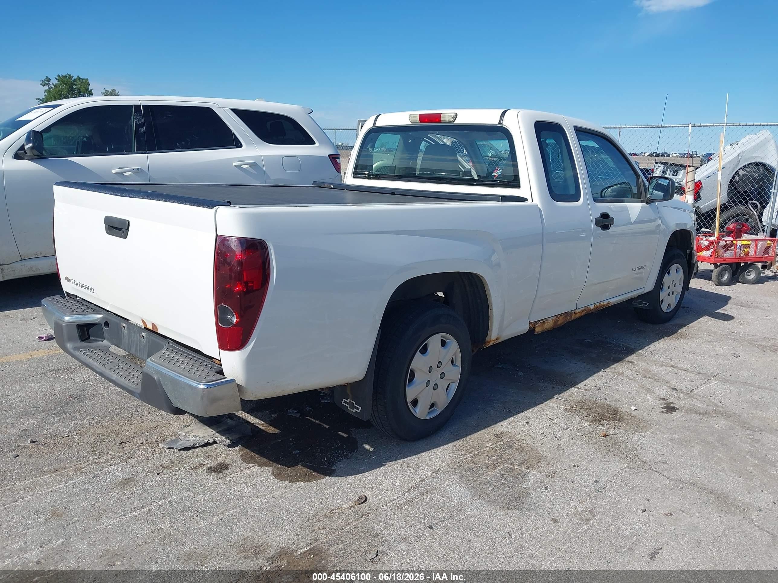 2004 Chevrolet Colorado   White vin: 1GCCS198348186520