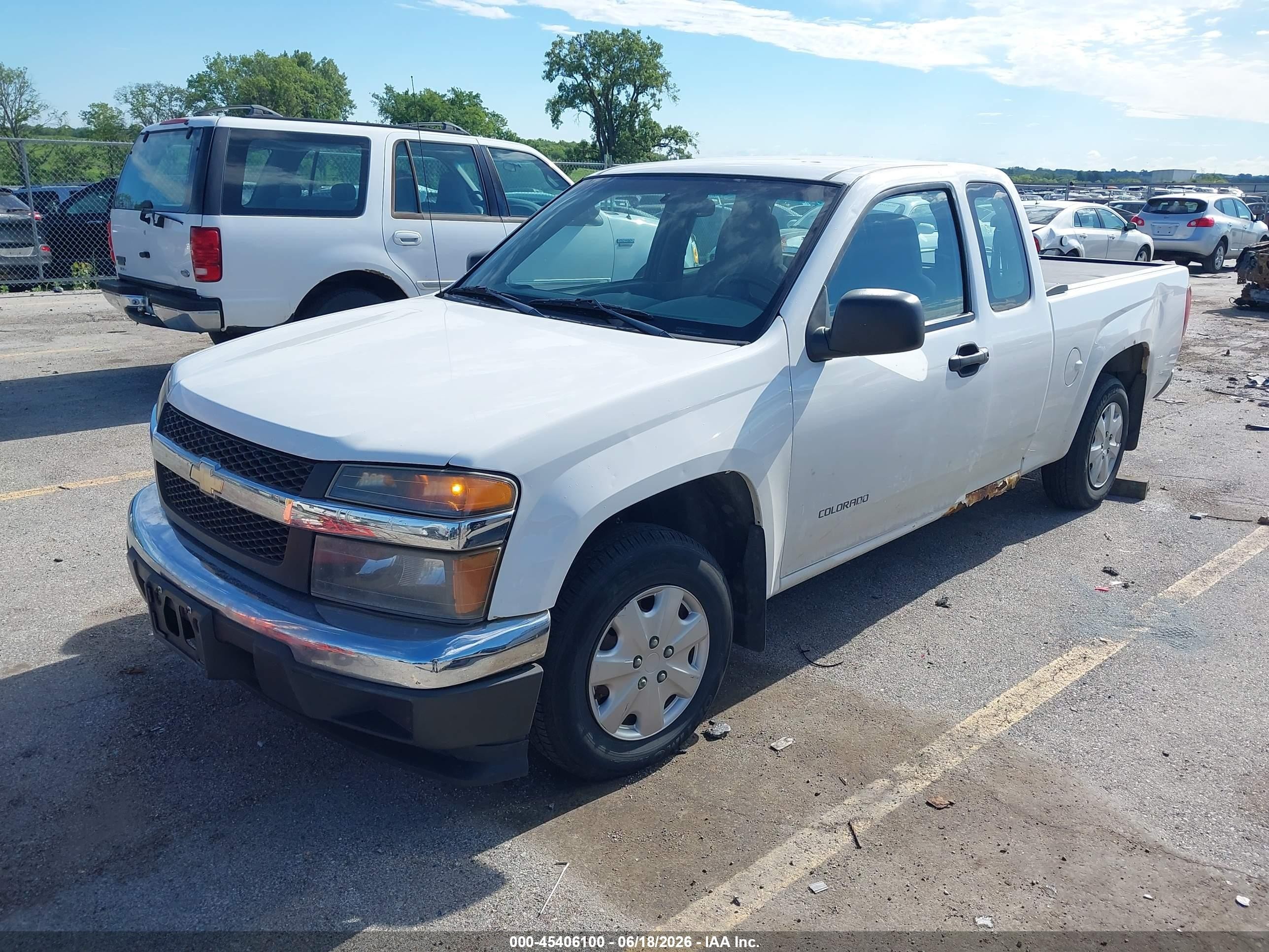 2004 Chevrolet Colorado   White vin: 1GCCS198348186520