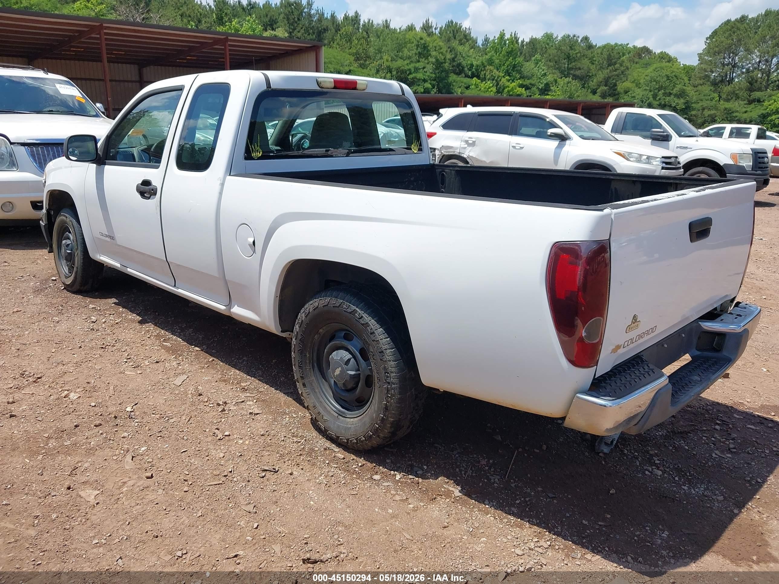 2004 Chevrolet Colorado   White vin: 1GCCS198448145362
