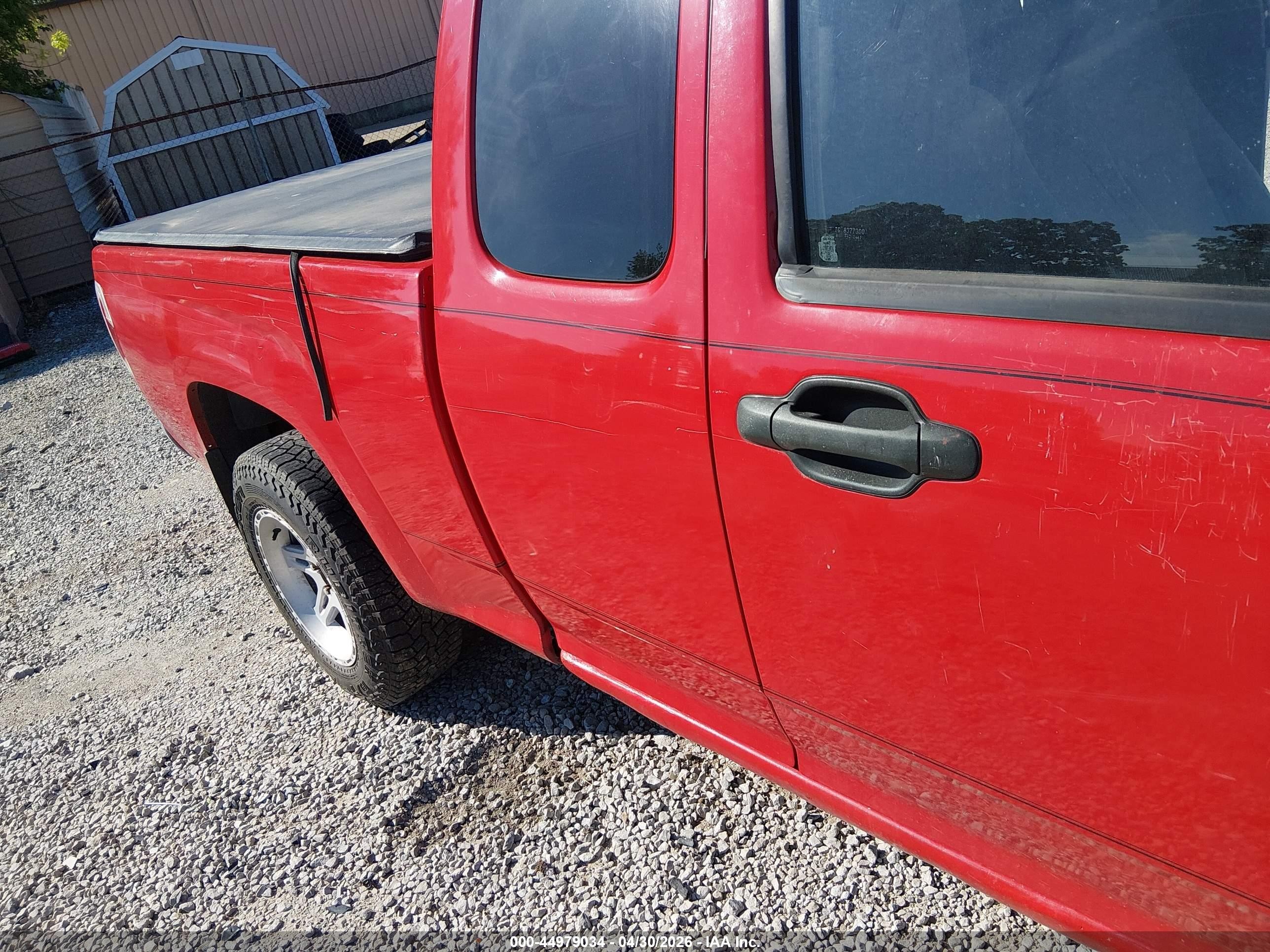 2006 Chevrolet Colorado Work Truck Red vin: 1GCCS198668149674