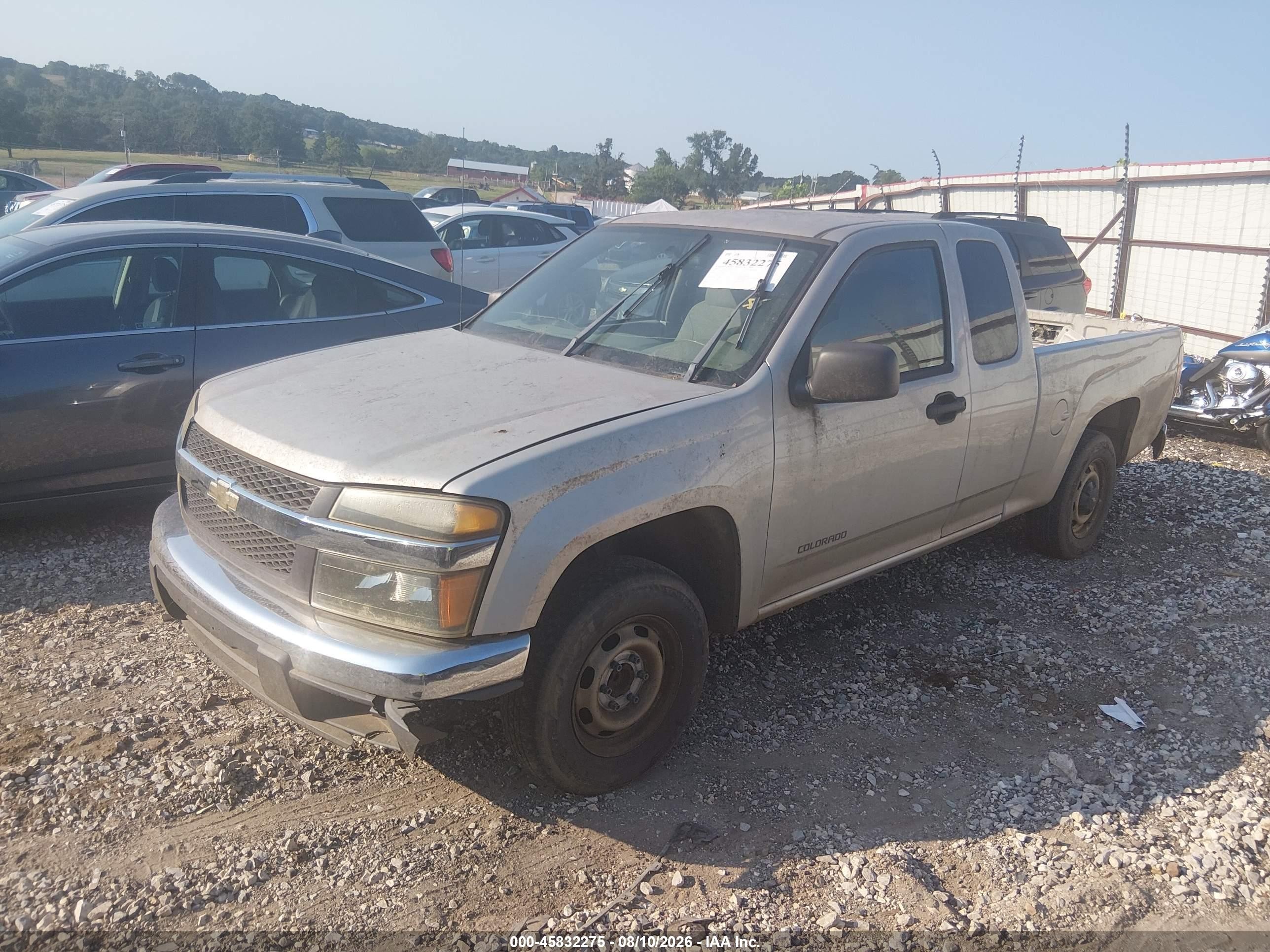 2005 Chevrolet Colorado   Silver vin: 1GCCS198758272236