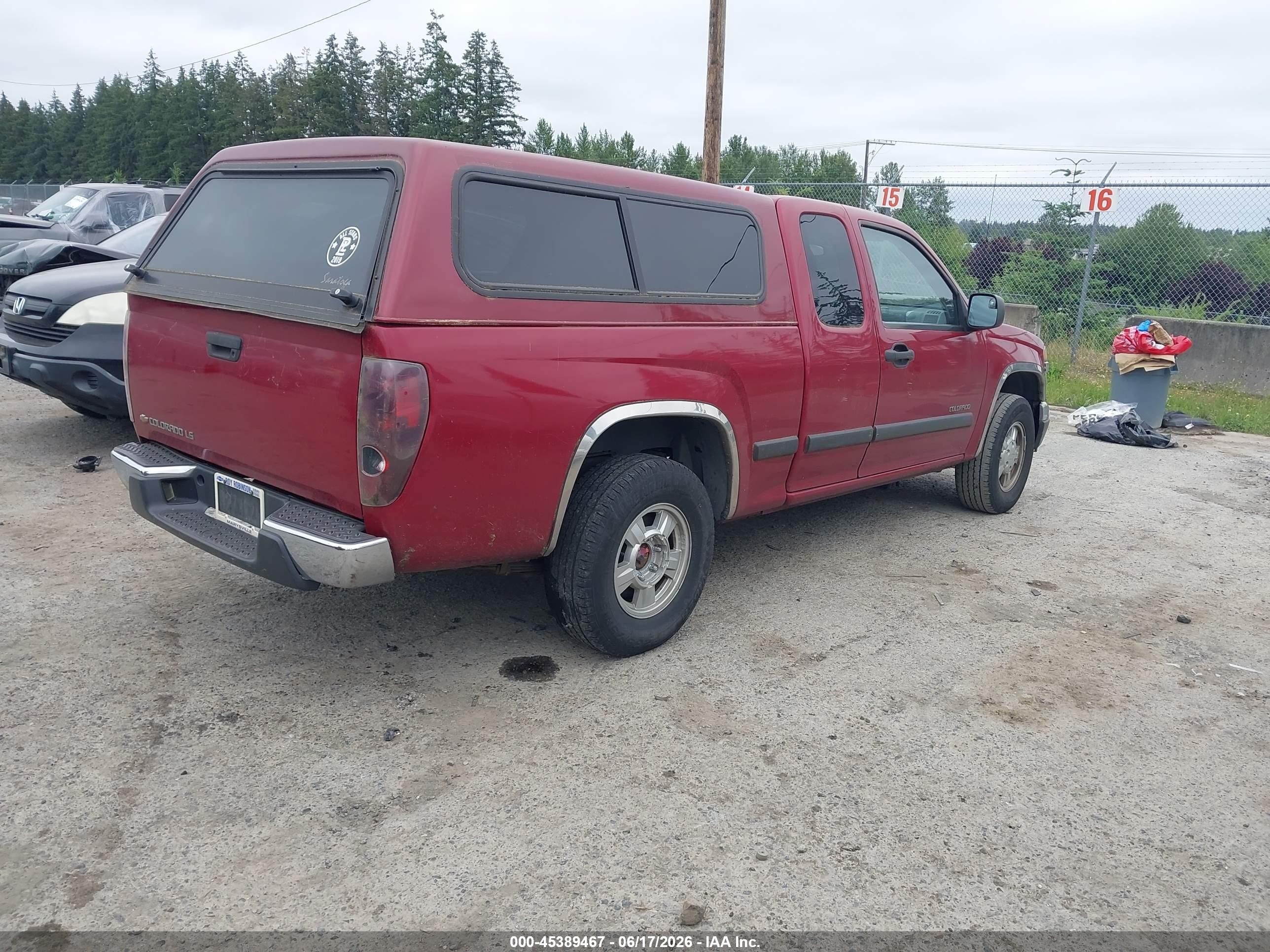 2005 Chevrolet Colorado Ls Red vin: 1GCCS198758281311
