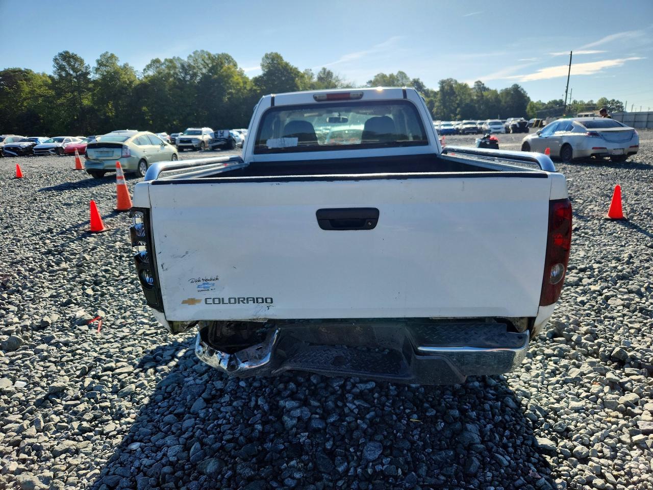 2005 Chevrolet Colorado White vin: 1GCCS198958196566