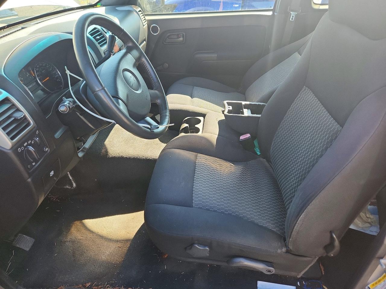 2007 Chevrolet Colorado Silver vin: 1GCCS199578186015