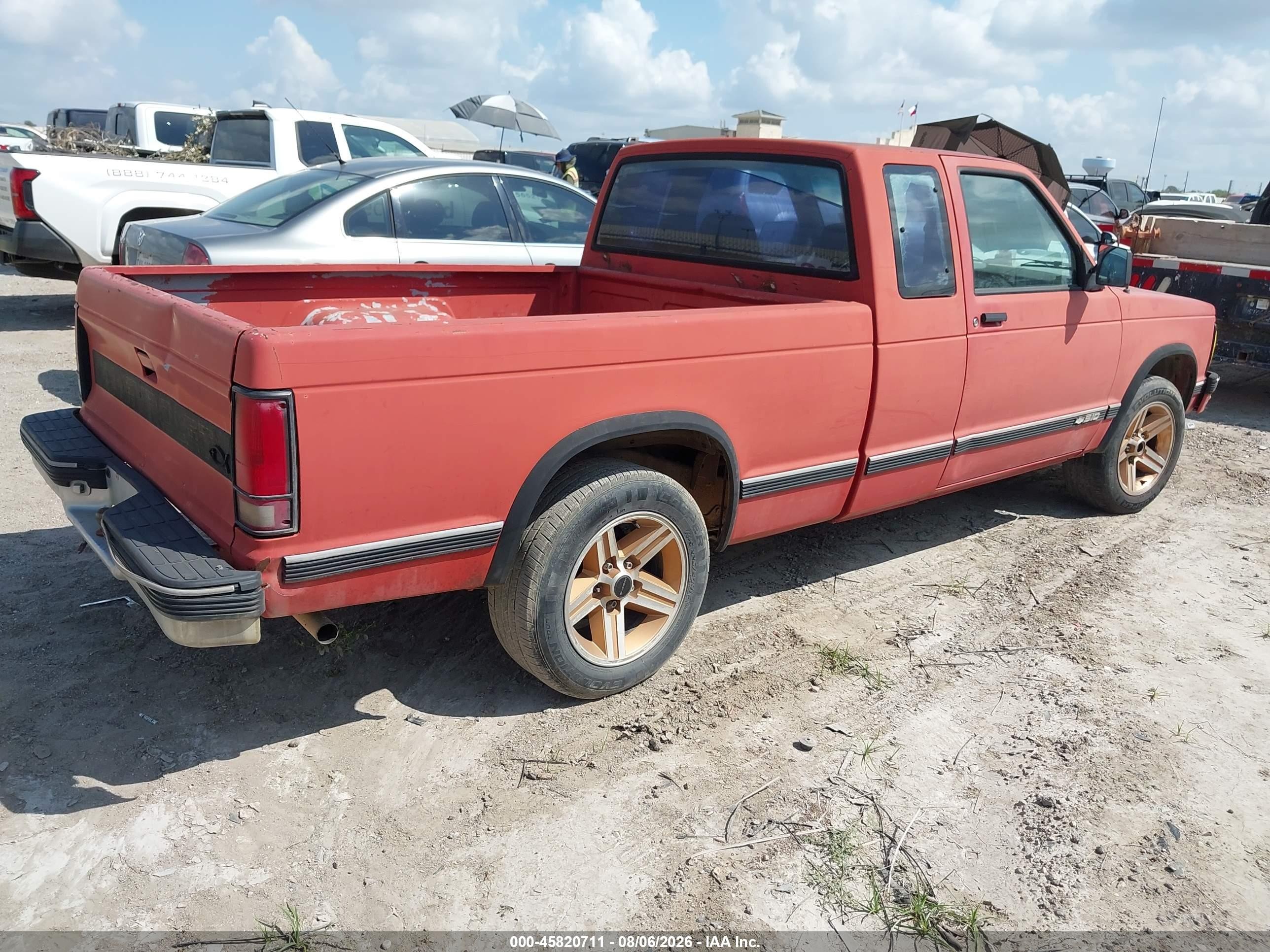 1992 Chevrolet S Truck S10 Orange vin: 1GCCS19R2N8212552