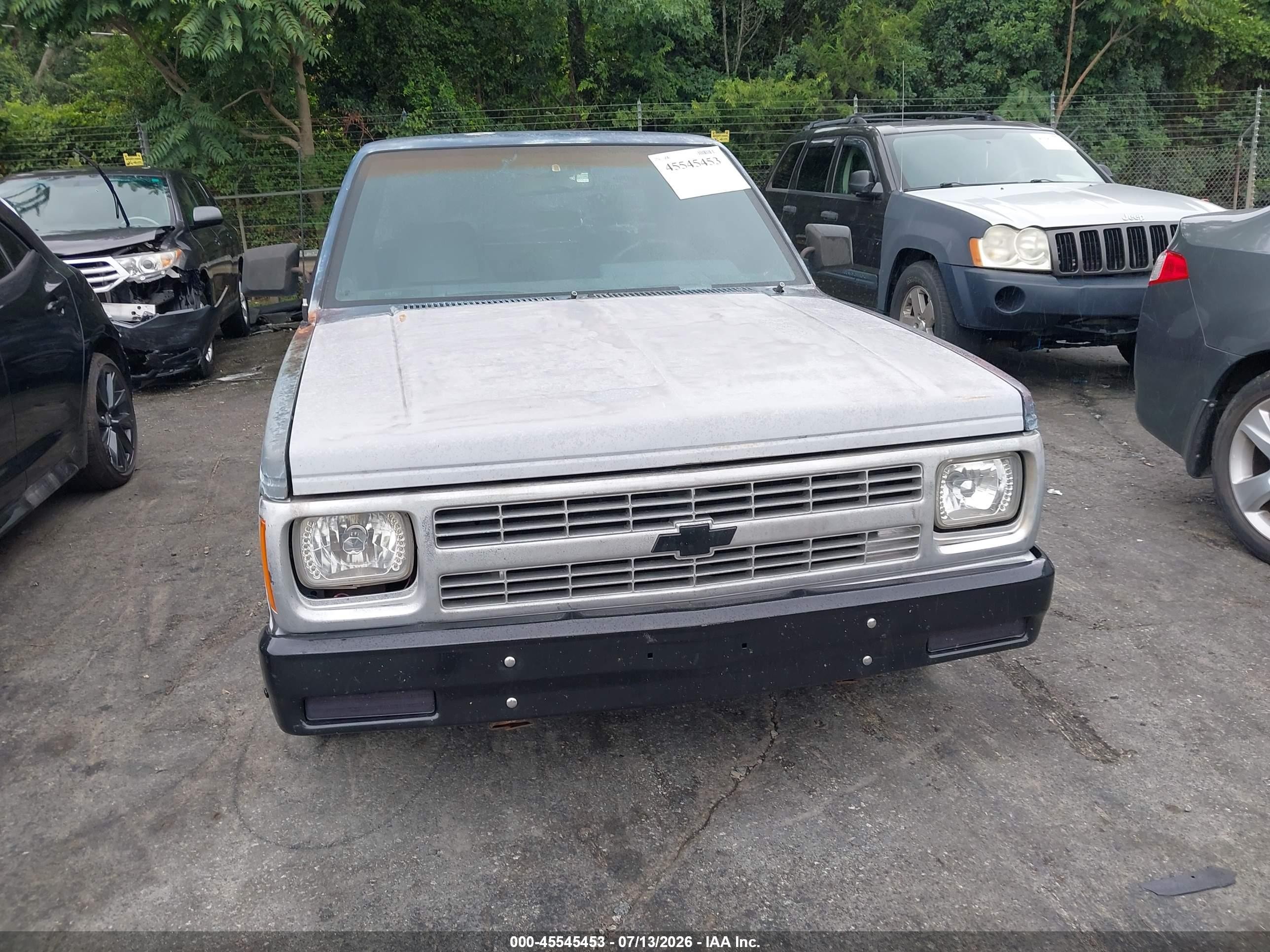 1991 Chevrolet S Truck S10 Серый vin: 1GCCS19R7M8269117
