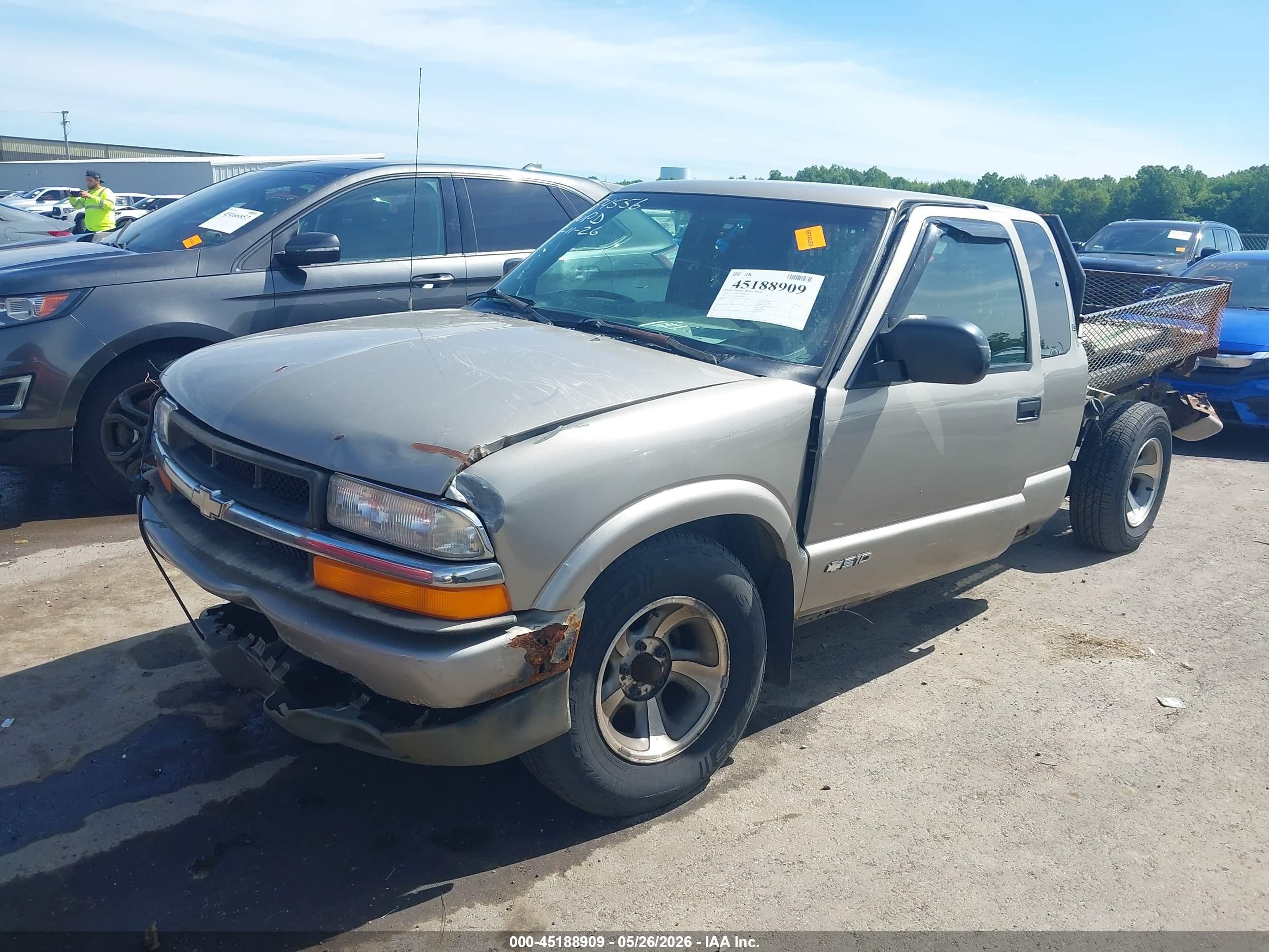 2001 Chevrolet S-10 Ls Silver vin: 1GCCS19W018146471