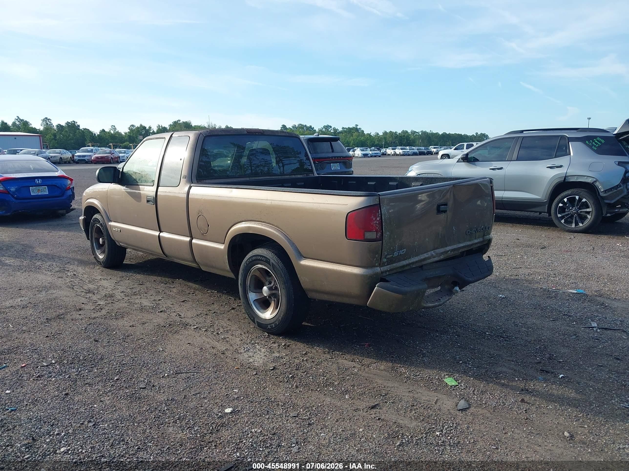 2002 Chevrolet S-10 Ls Желто-коричневый vin: 1GCCS19W028156189