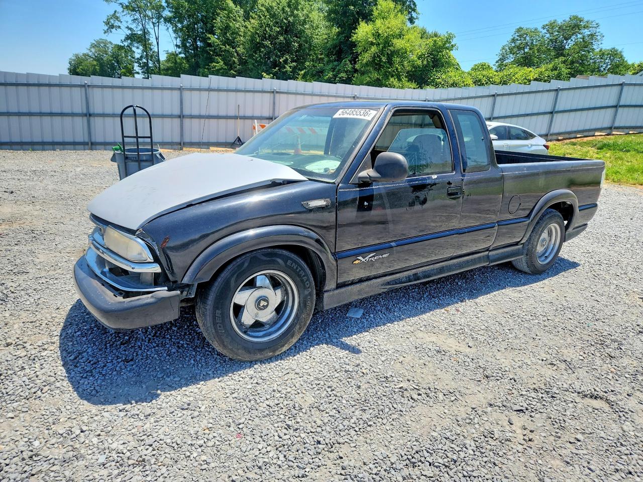 2000 Chevrolet S Truck S10 Black vin: 1GCCS19W0Y8283209