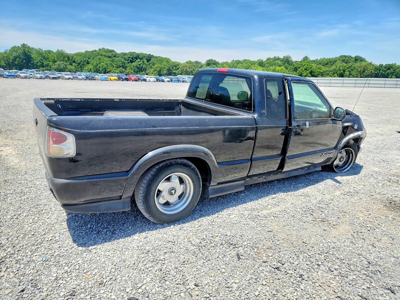 2000 Chevrolet S Truck S10 Black vin: 1GCCS19W0Y8283209