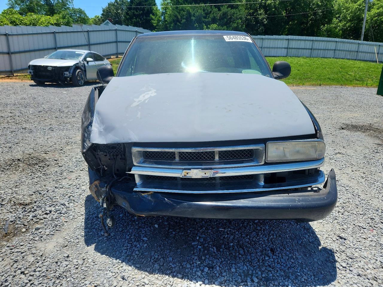 2000 Chevrolet S Truck S10 Black vin: 1GCCS19W0Y8283209