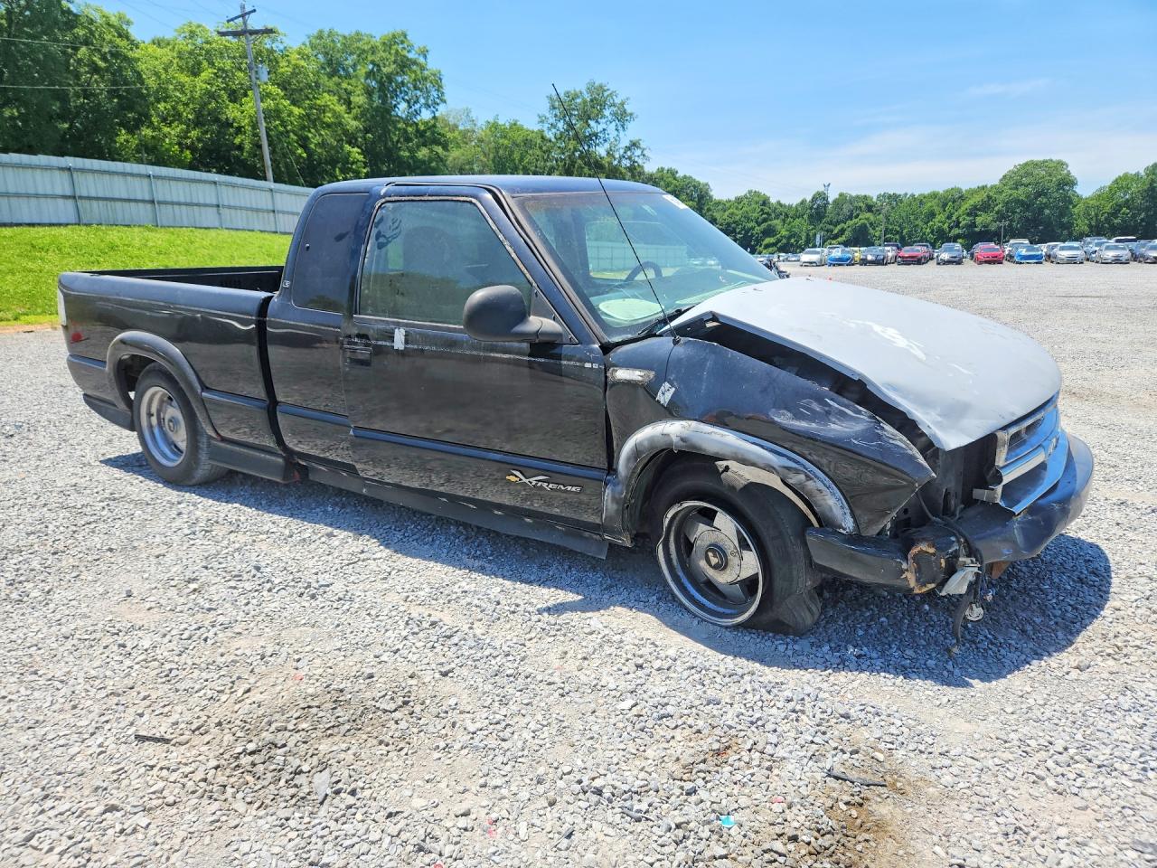 2000 Chevrolet S Truck S10 Black vin: 1GCCS19W0Y8283209