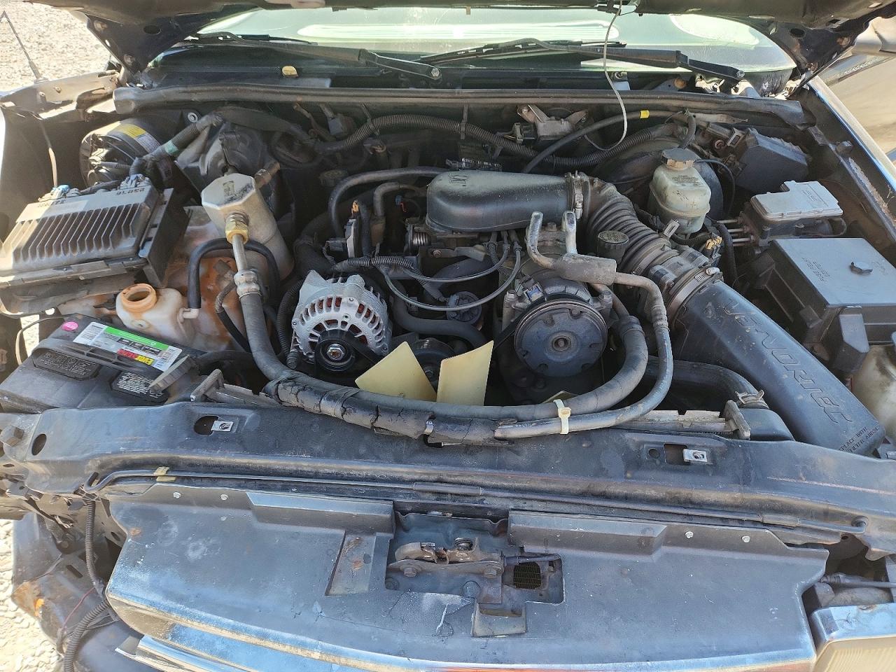 2000 Chevrolet S Truck S10 Black vin: 1GCCS19W0Y8283209
