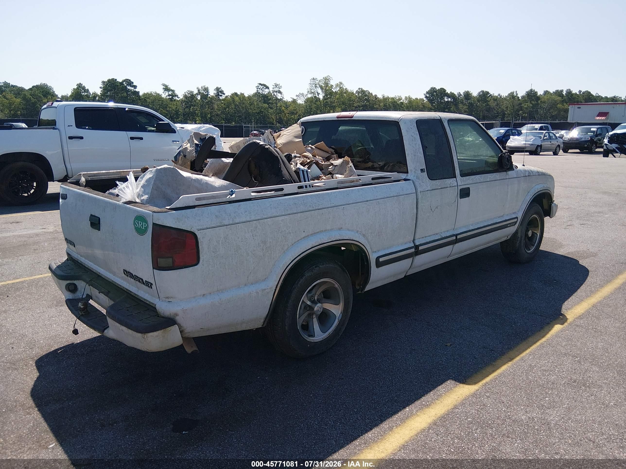 2002 Chevrolet S-10 Ls Белый vin: 1GCCS19W128106255