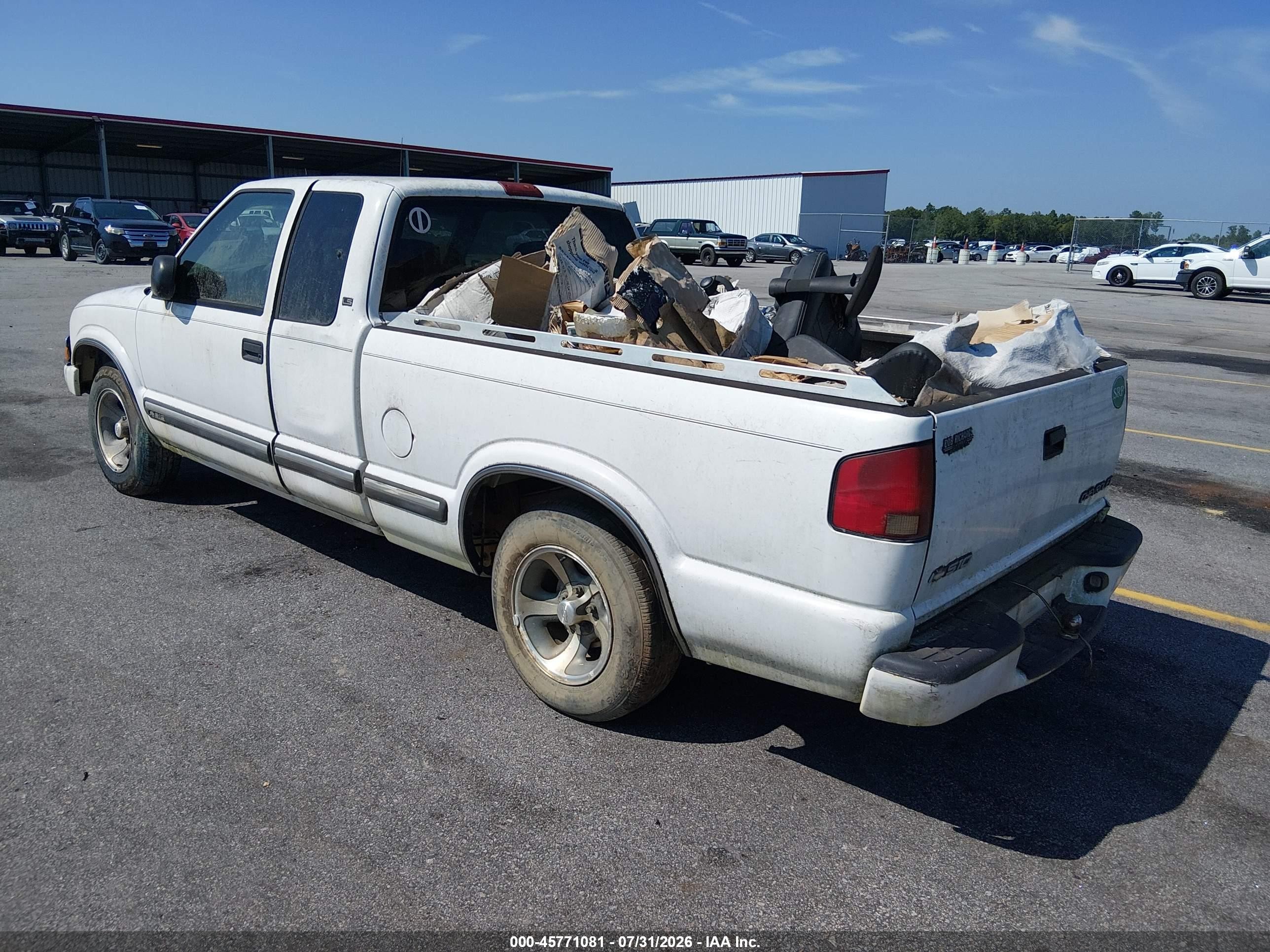 2002 Chevrolet S-10 Ls Белый vin: 1GCCS19W128106255