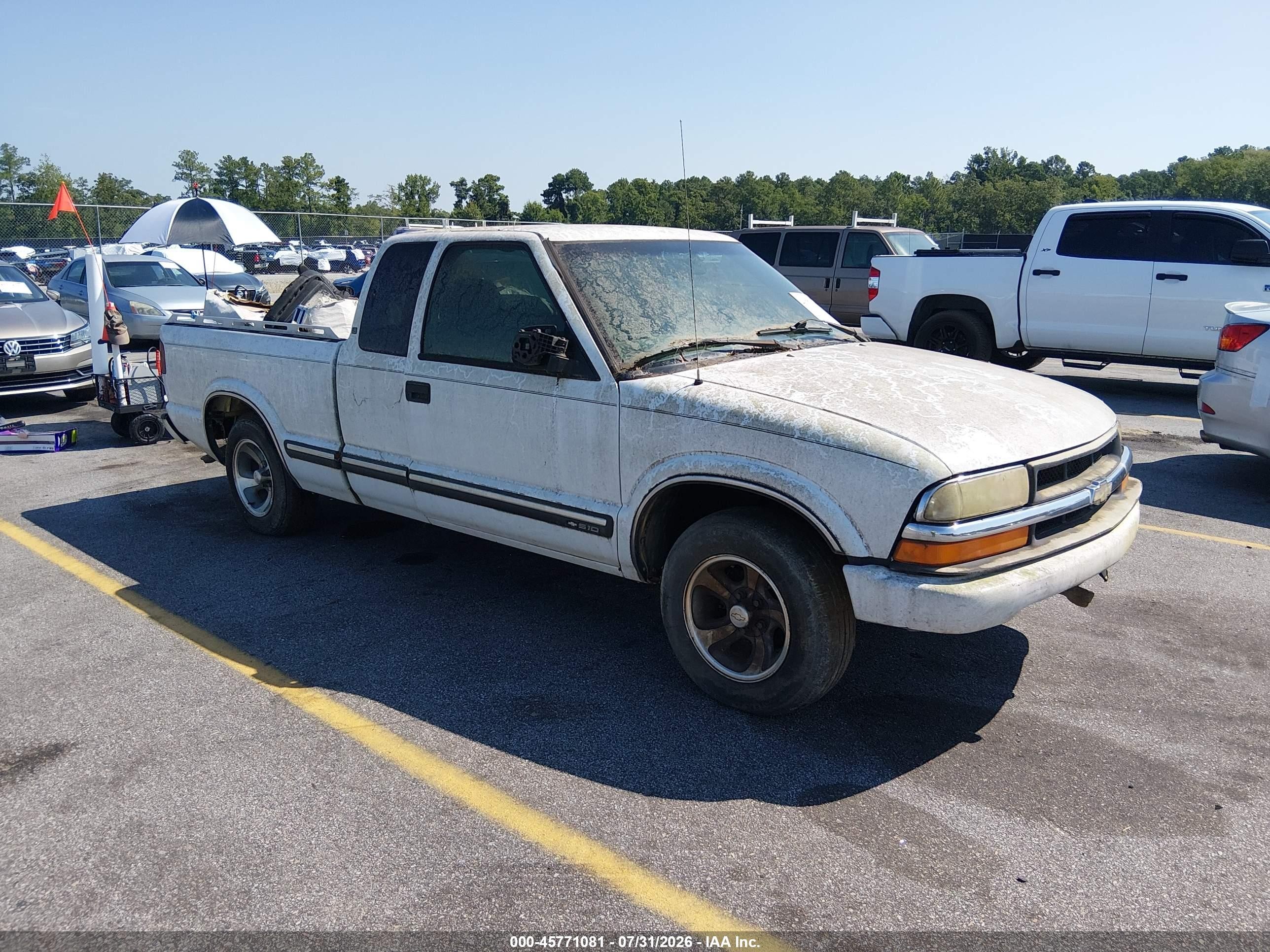 2002 Chevrolet S-10 Ls Белый vin: 1GCCS19W128106255