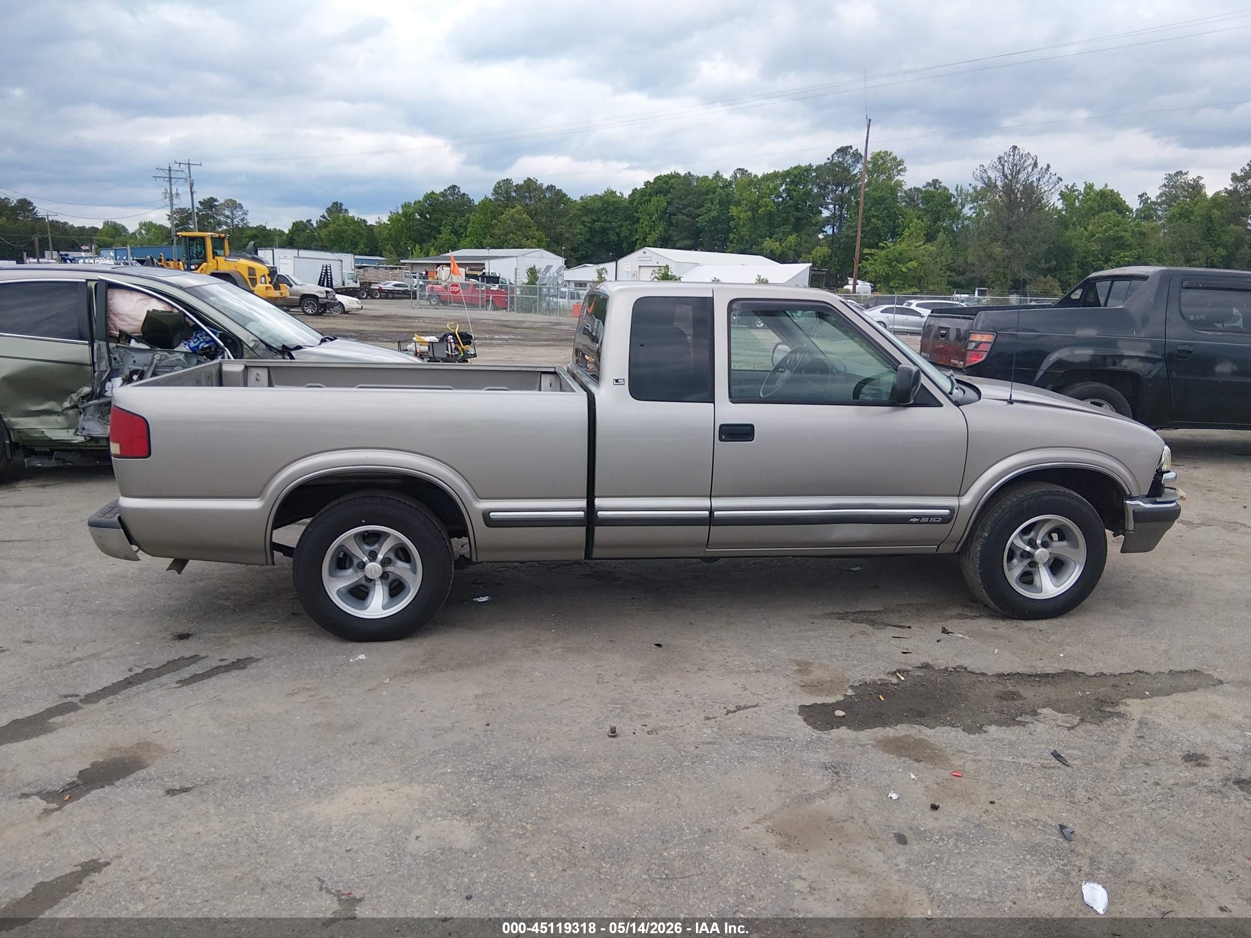 2002 Chevrolet S-10 Ls Gray vin: 1GCCS19W128173163