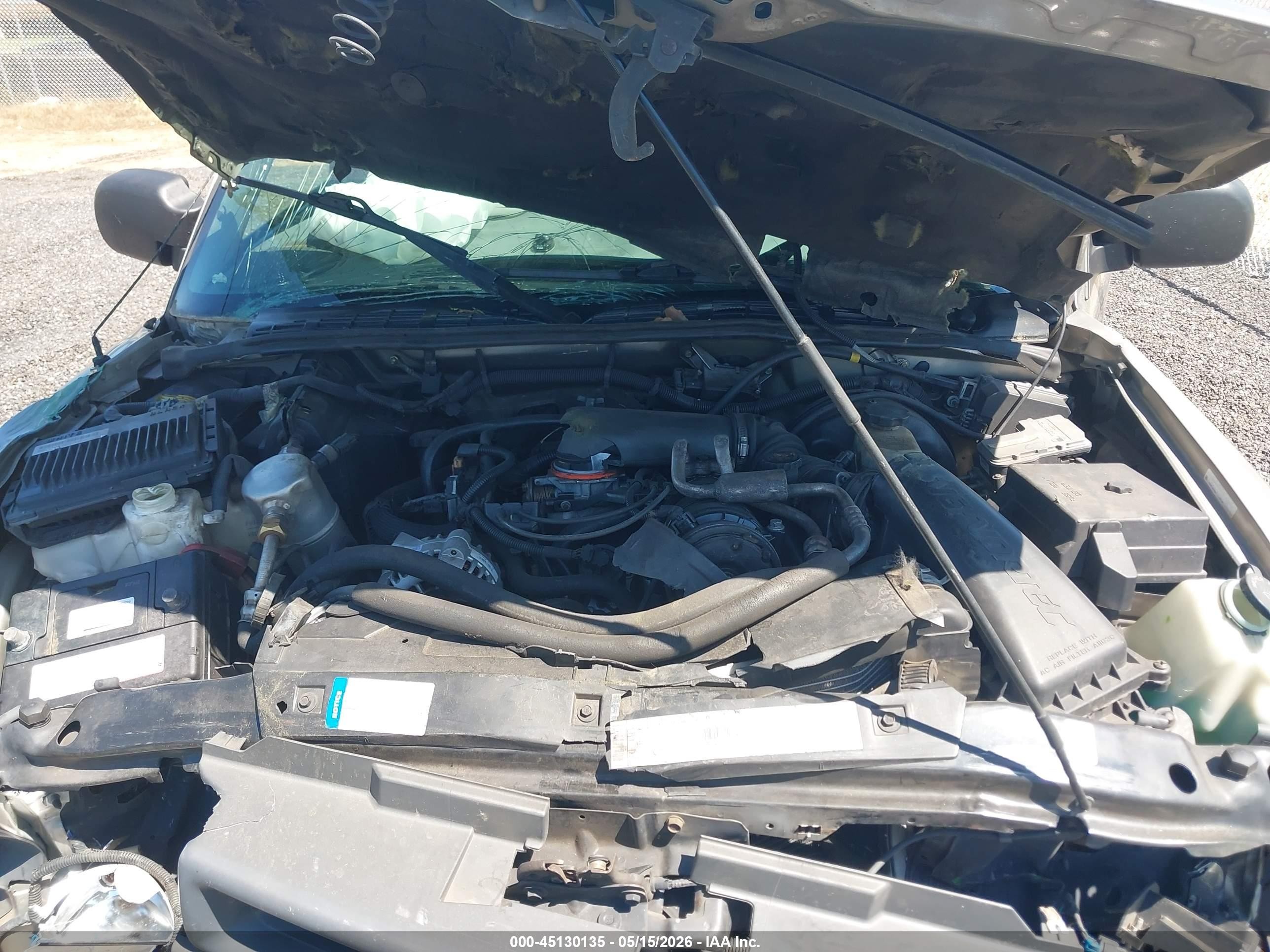 2000 Chevrolet S-10 Ls Gold vin: 1GCCS19W1Y8157764