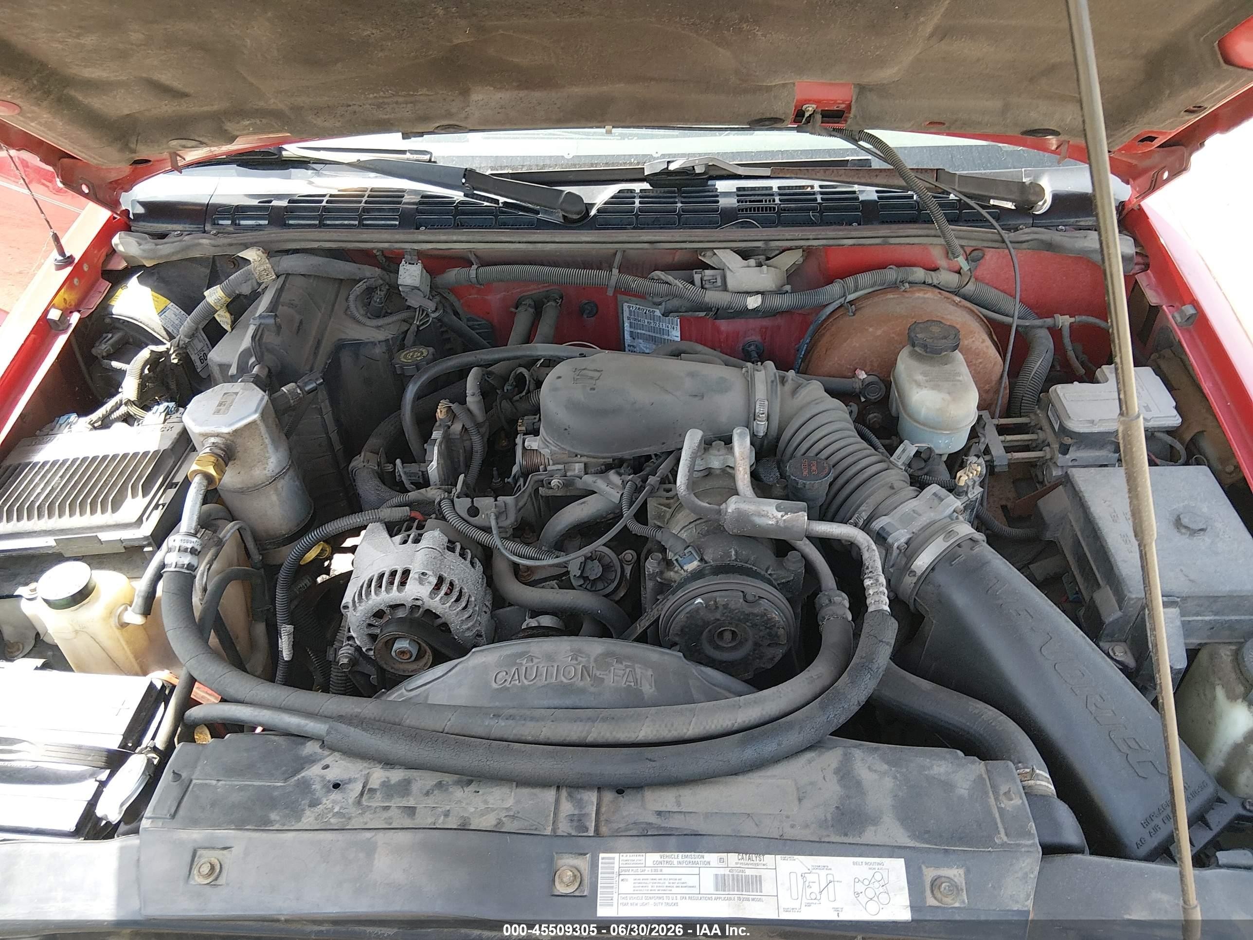 2000 Chevrolet S-10 Ls Red vin: 1GCCS19W1Y8184740