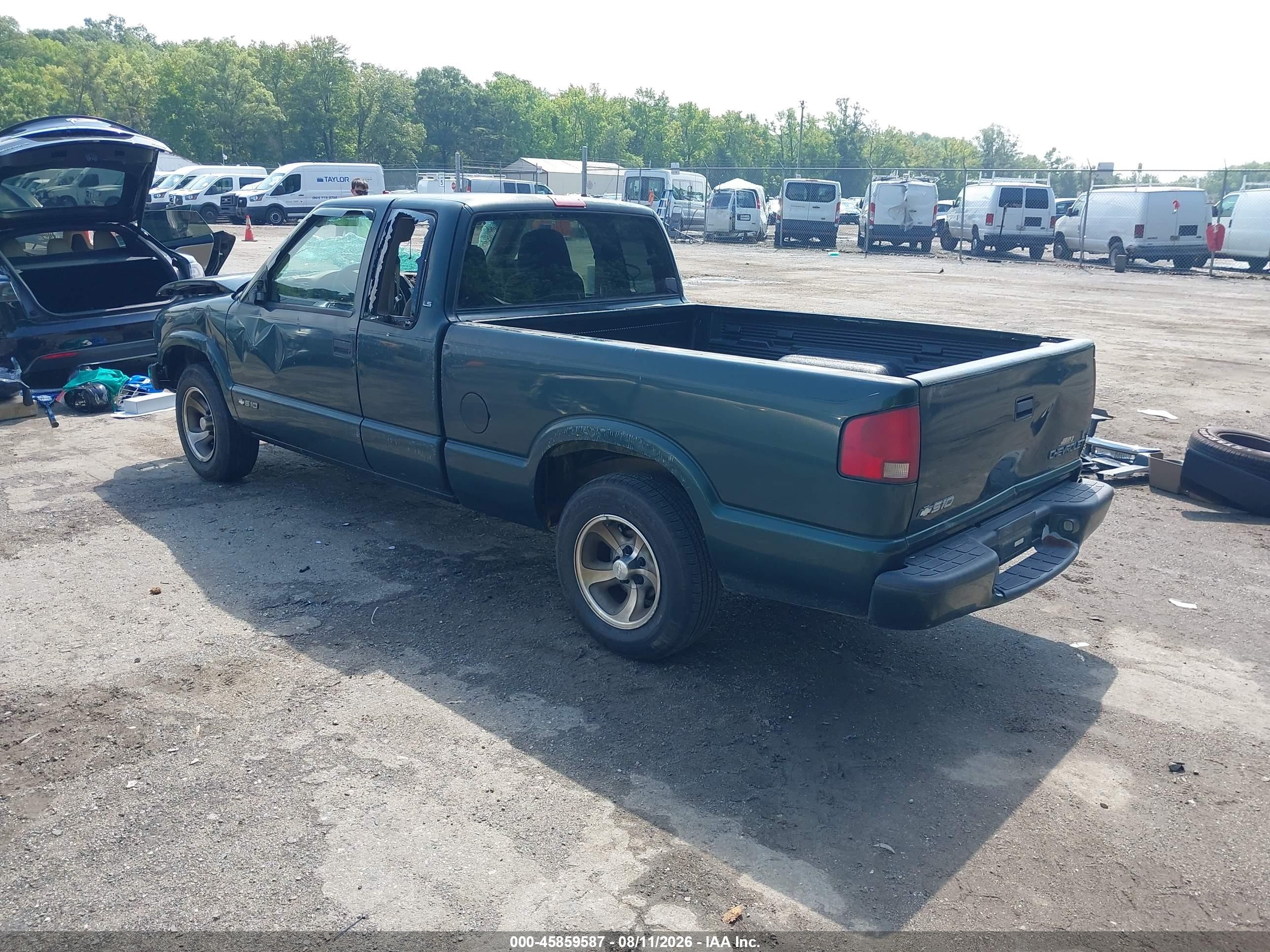 2001 Chevrolet S-10 Ls Green vin: 1GCCS19W218241937