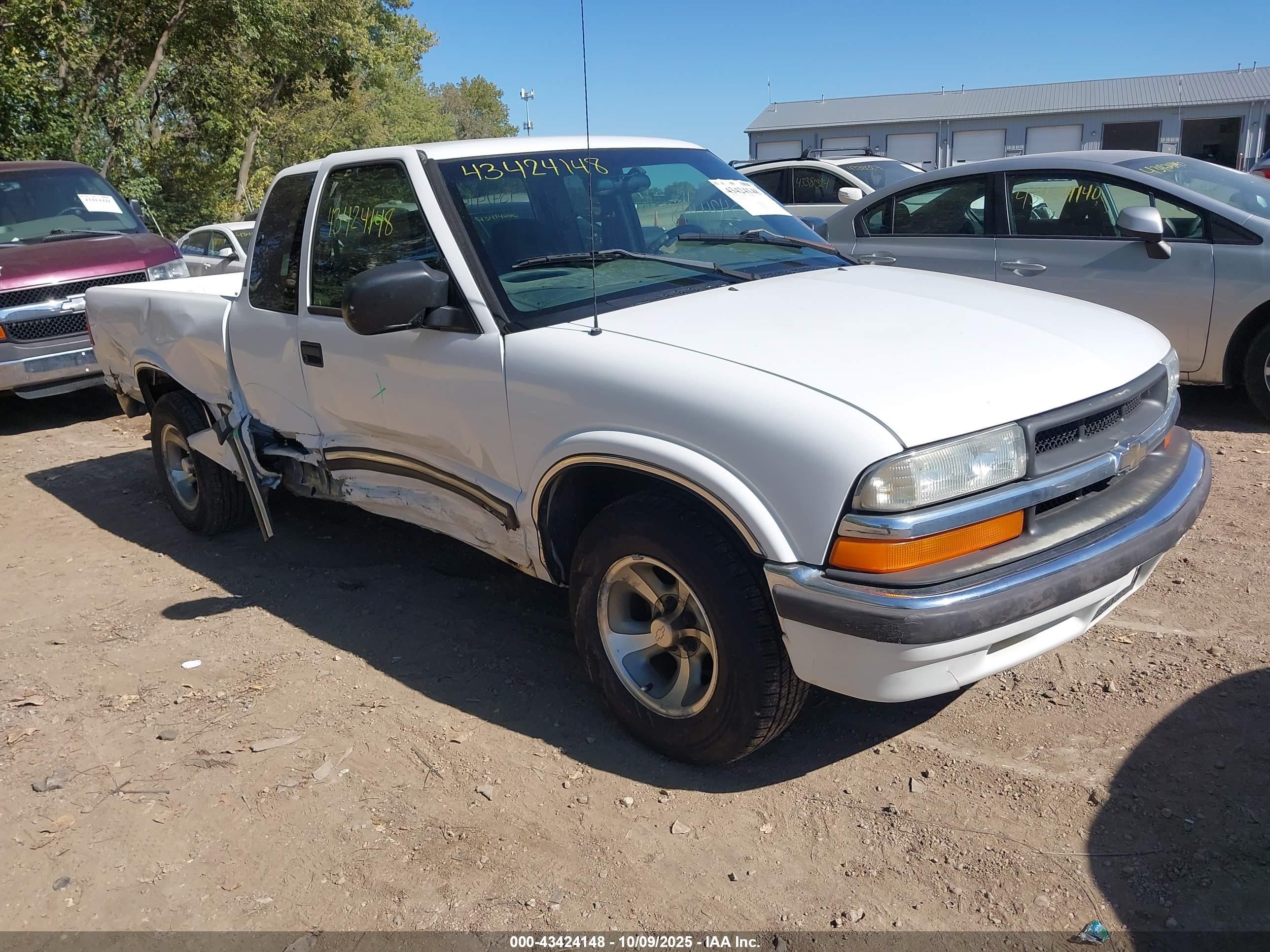 1GCCS19W228243706