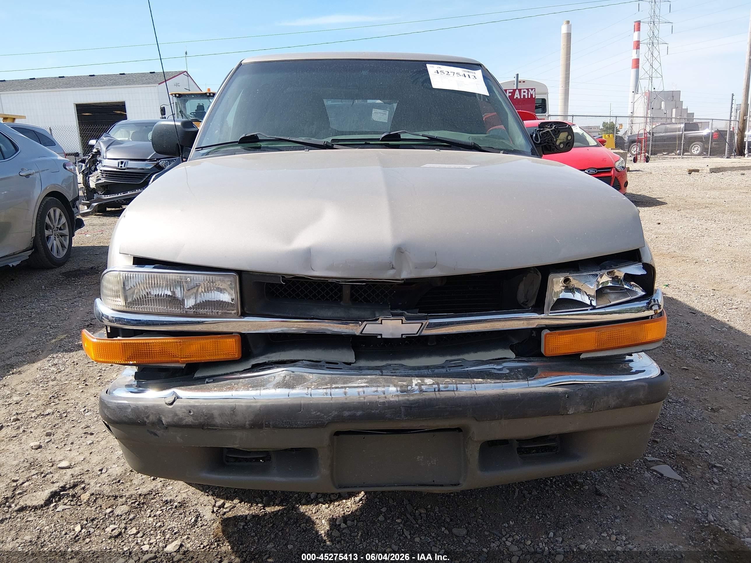 2001 Chevrolet S-10 Ls Серый vin: 1GCCS19W318101184