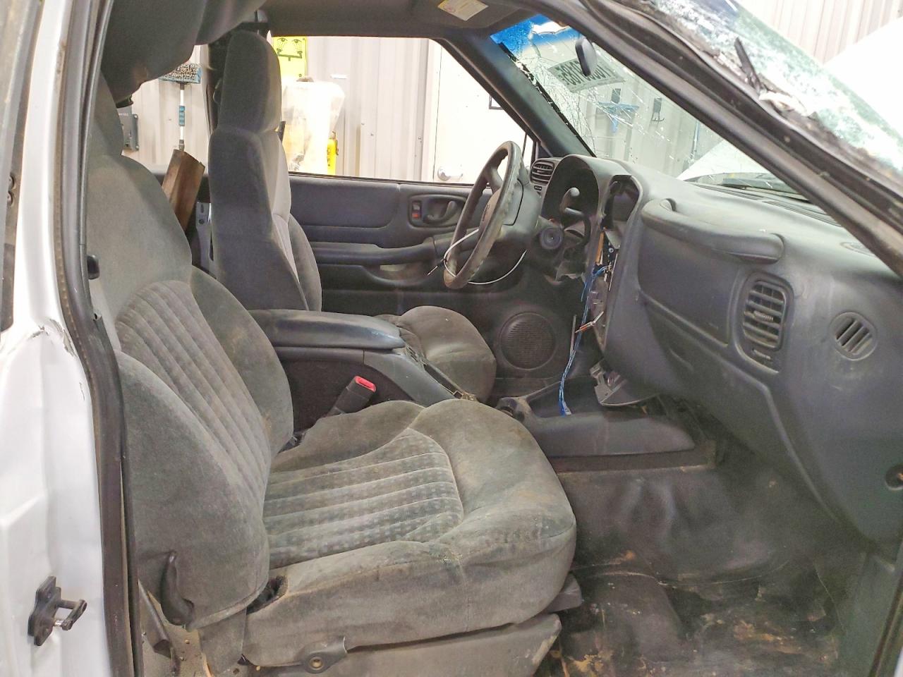2002 Chevrolet S Truck S10 Белый vin: 1GCCS19W328174945