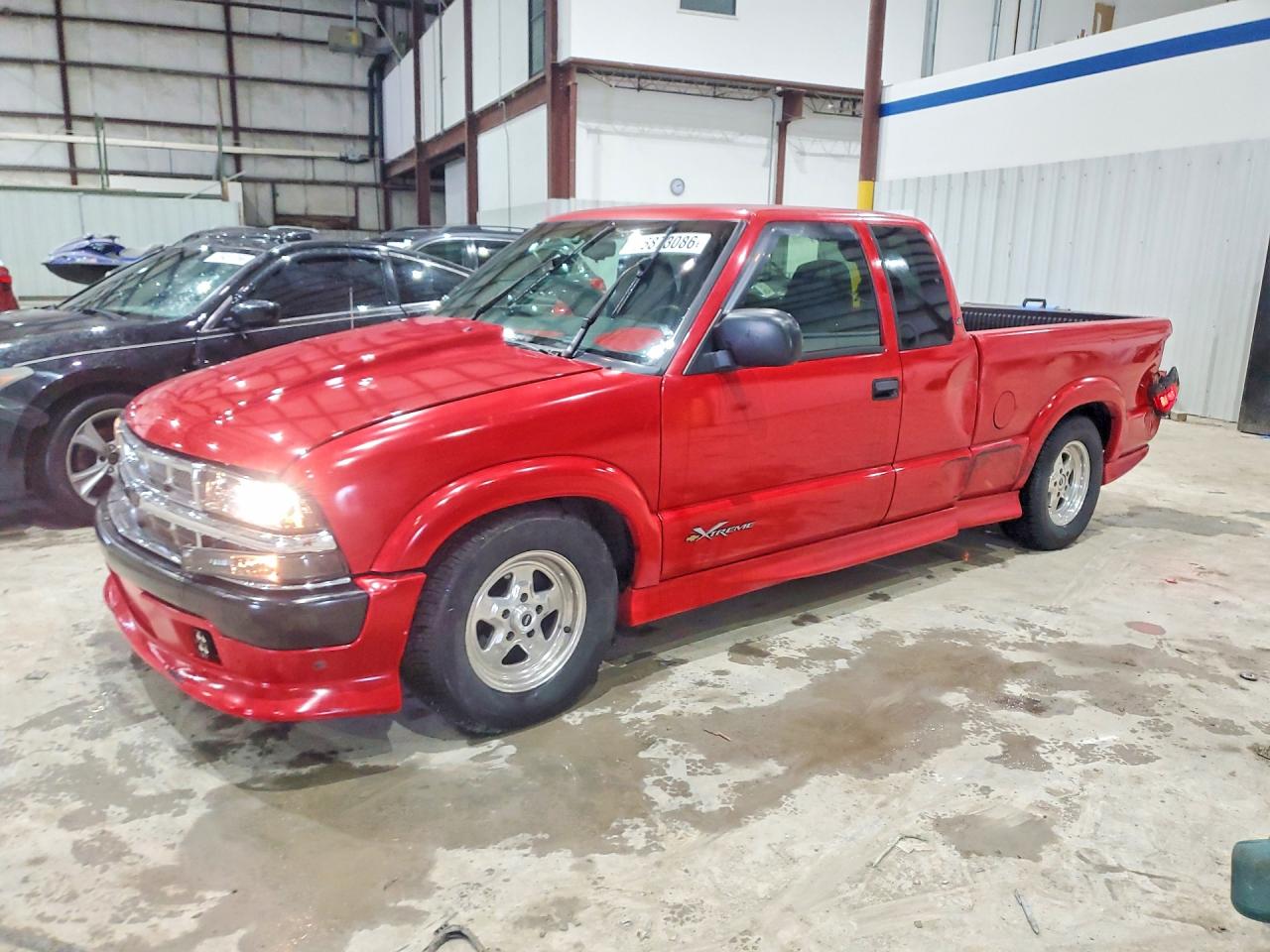 1999 Chevrolet S Truck S10 Red vin: 1GCCS19W3X8167341