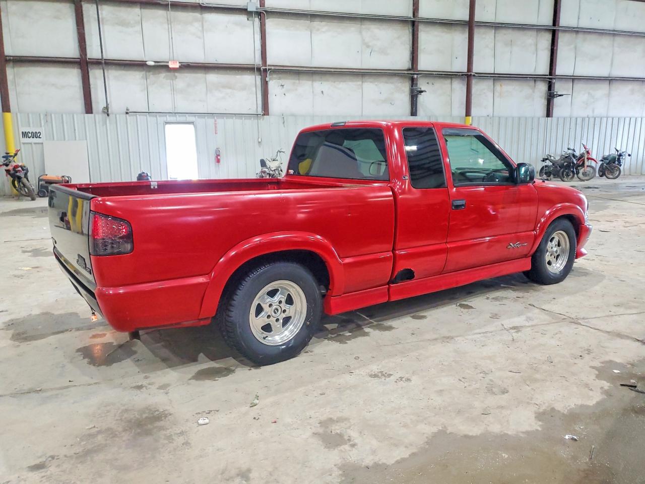 1999 Chevrolet S Truck S10 Red vin: 1GCCS19W3X8167341