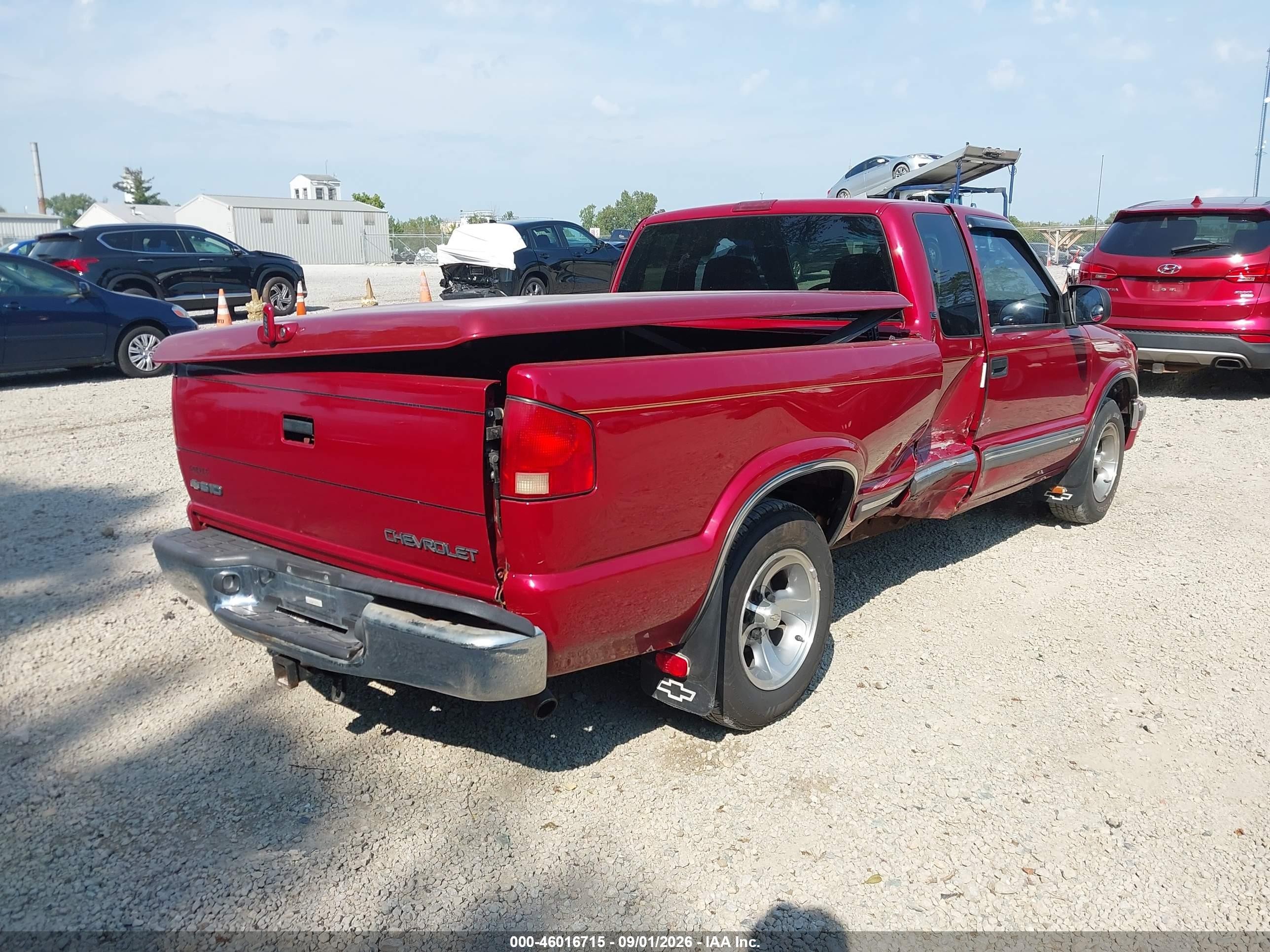 2000 Chevrolet S-10 Ls Red vin: 1GCCS19W3Y8233243