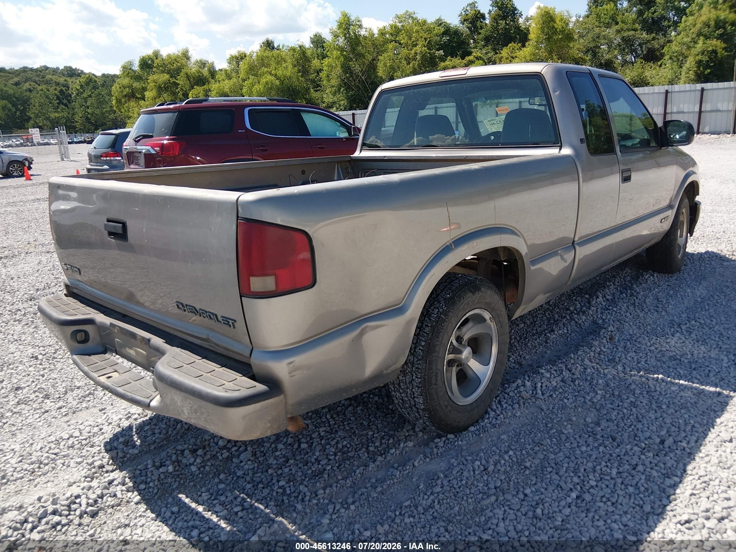 2001 Chevrolet S-10 Ls Beige vin: 1GCCS19W418108502