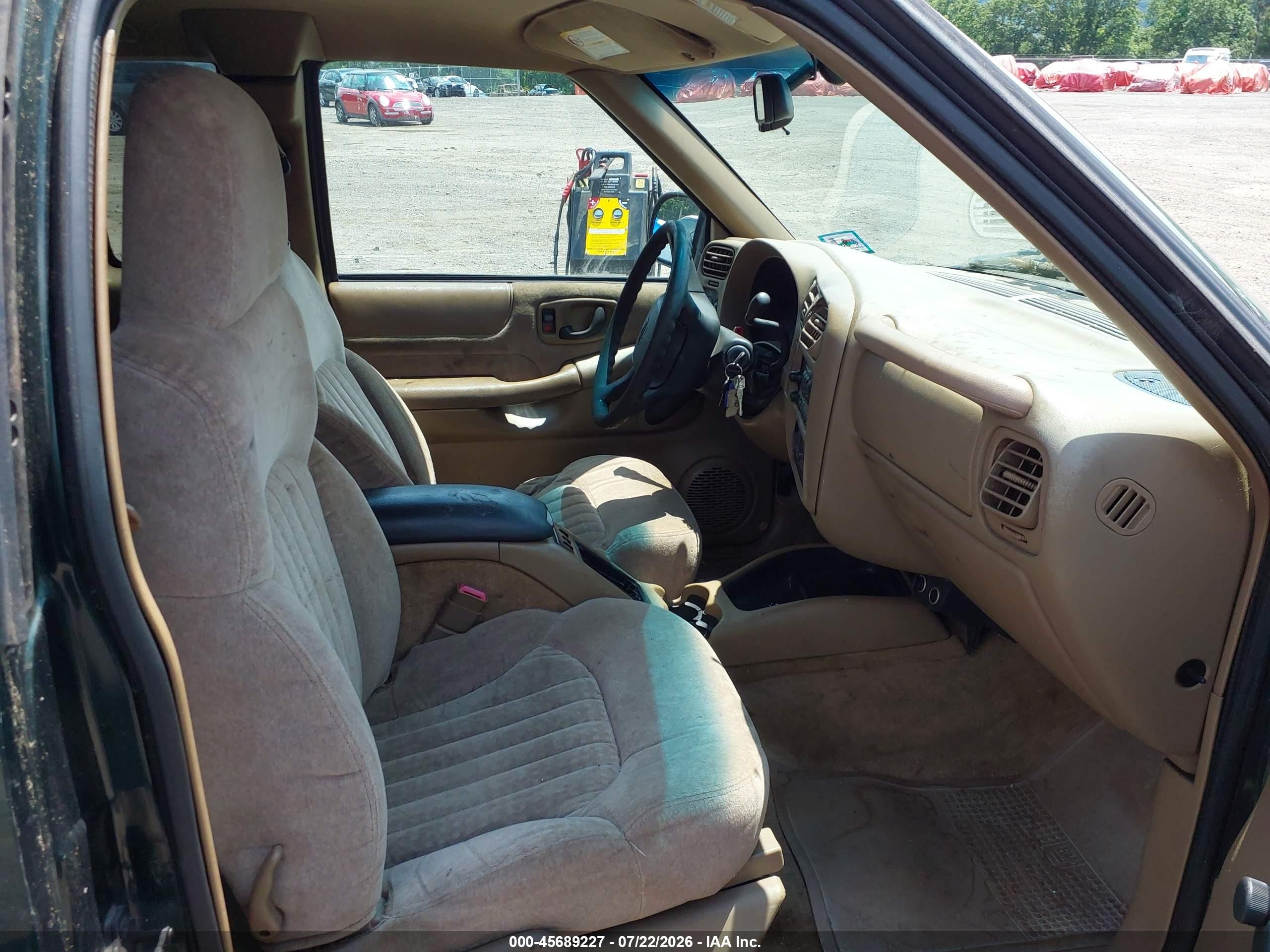 2001 Chevrolet S-10 Ls Green vin: 1GCCS19W418216571