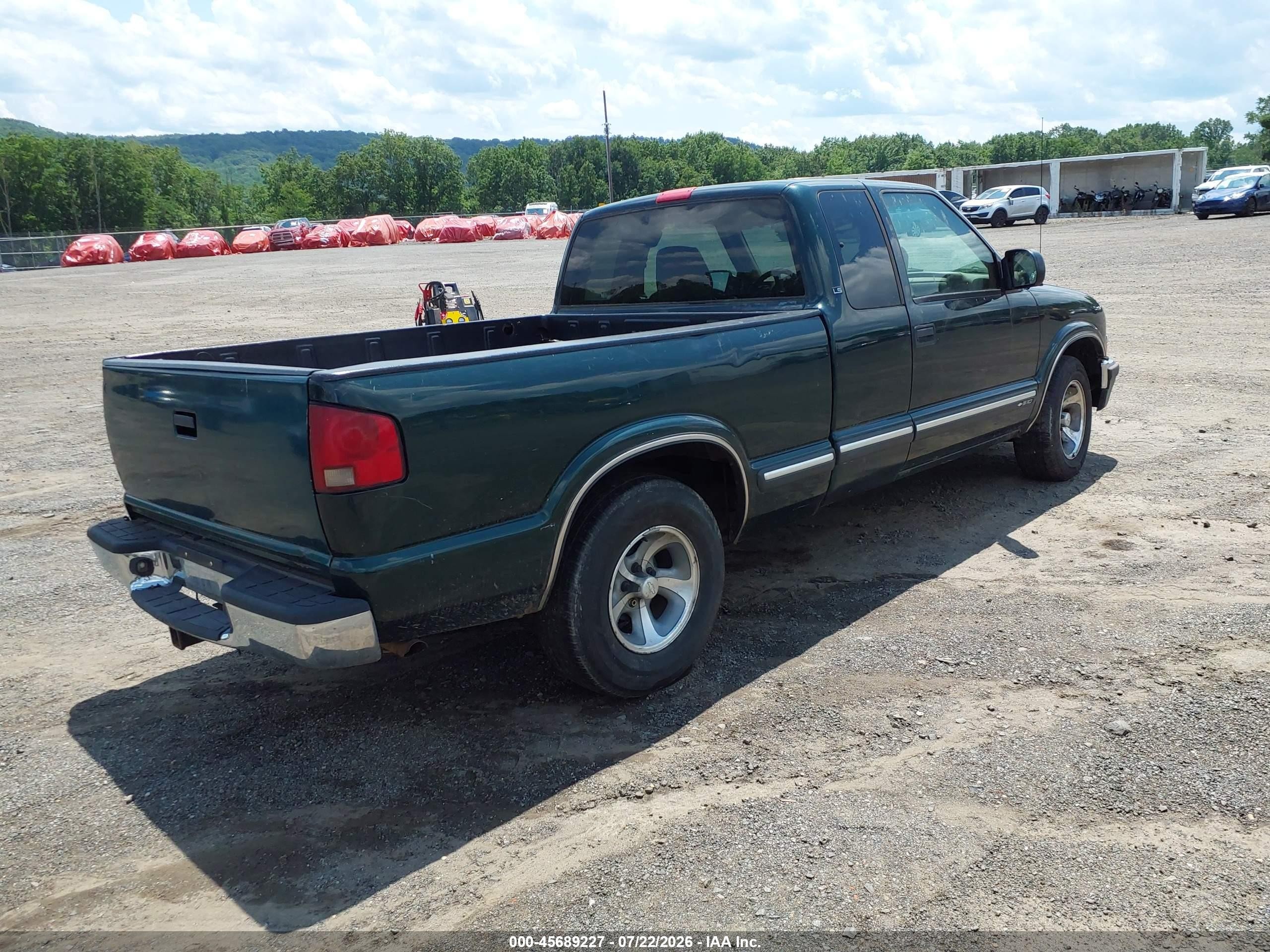 2001 Chevrolet S-10 Ls Green vin: 1GCCS19W418216571