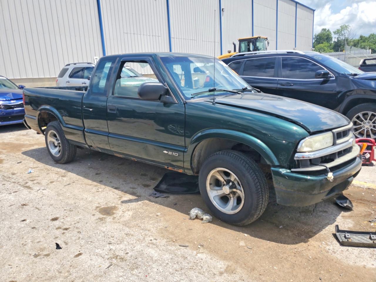 2001 Chevrolet S Truck S10 Green vin: 1GCCS19W418249750