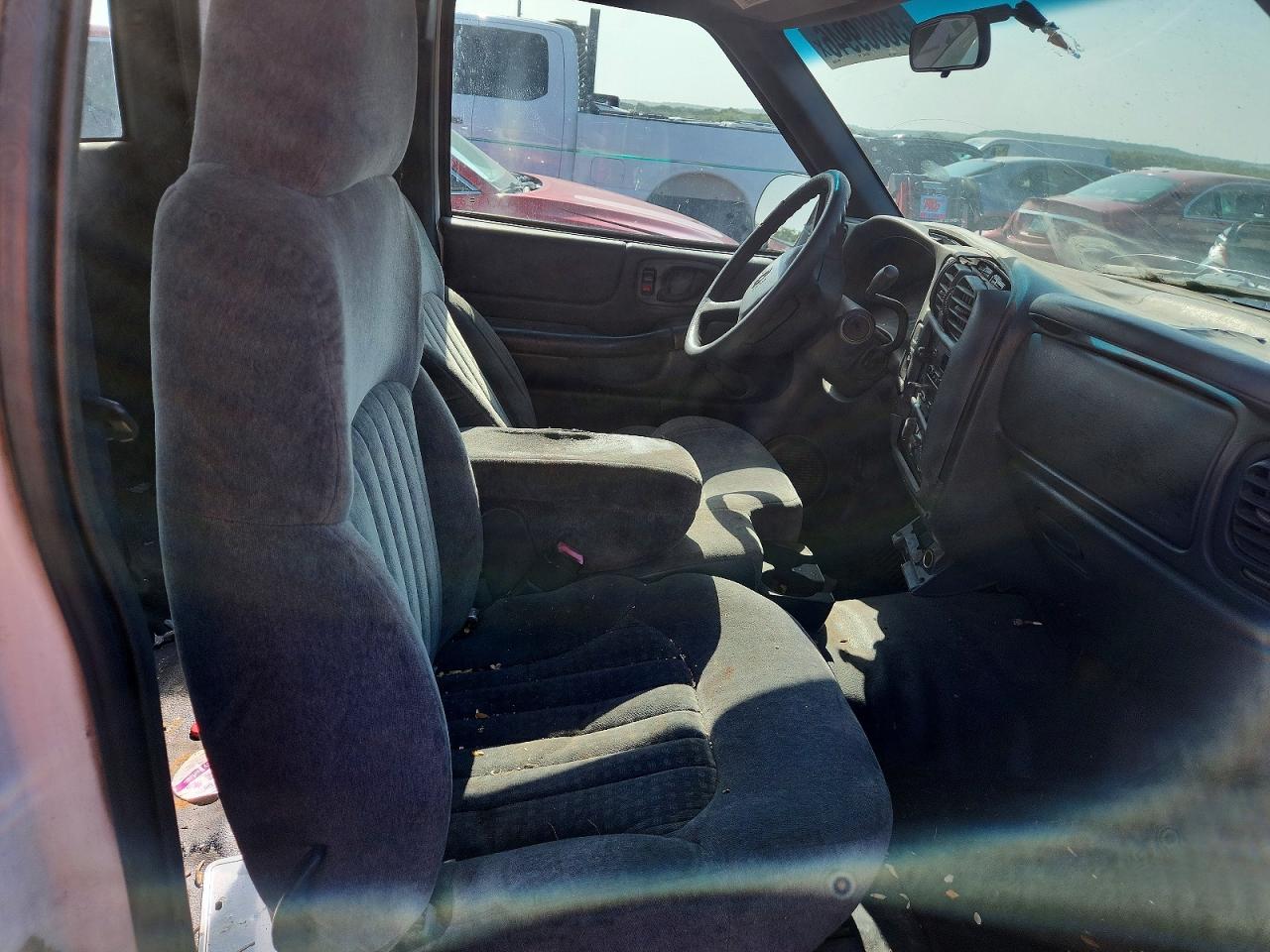 2002 Chevrolet S Truck S10 Белый vin: 1GCCS19W428241620