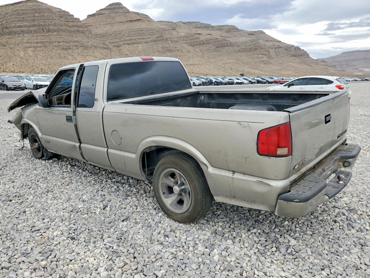 2000 Chevrolet S Truck S10 Tan vin: 1GCCS19W4Y8114584