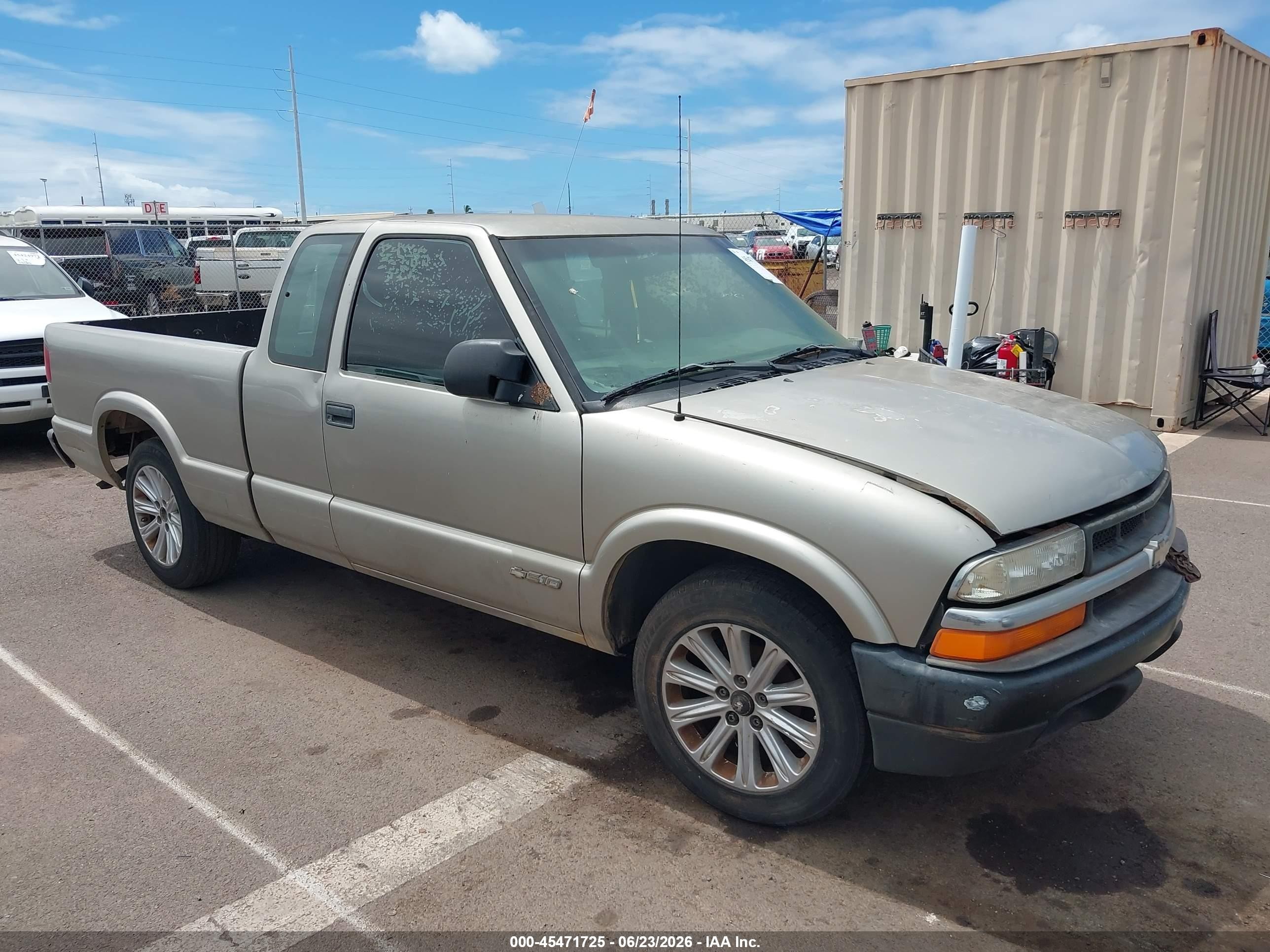 2002 Chevrolet S-10 Ls Бежевый vin: 1GCCS19W528113242