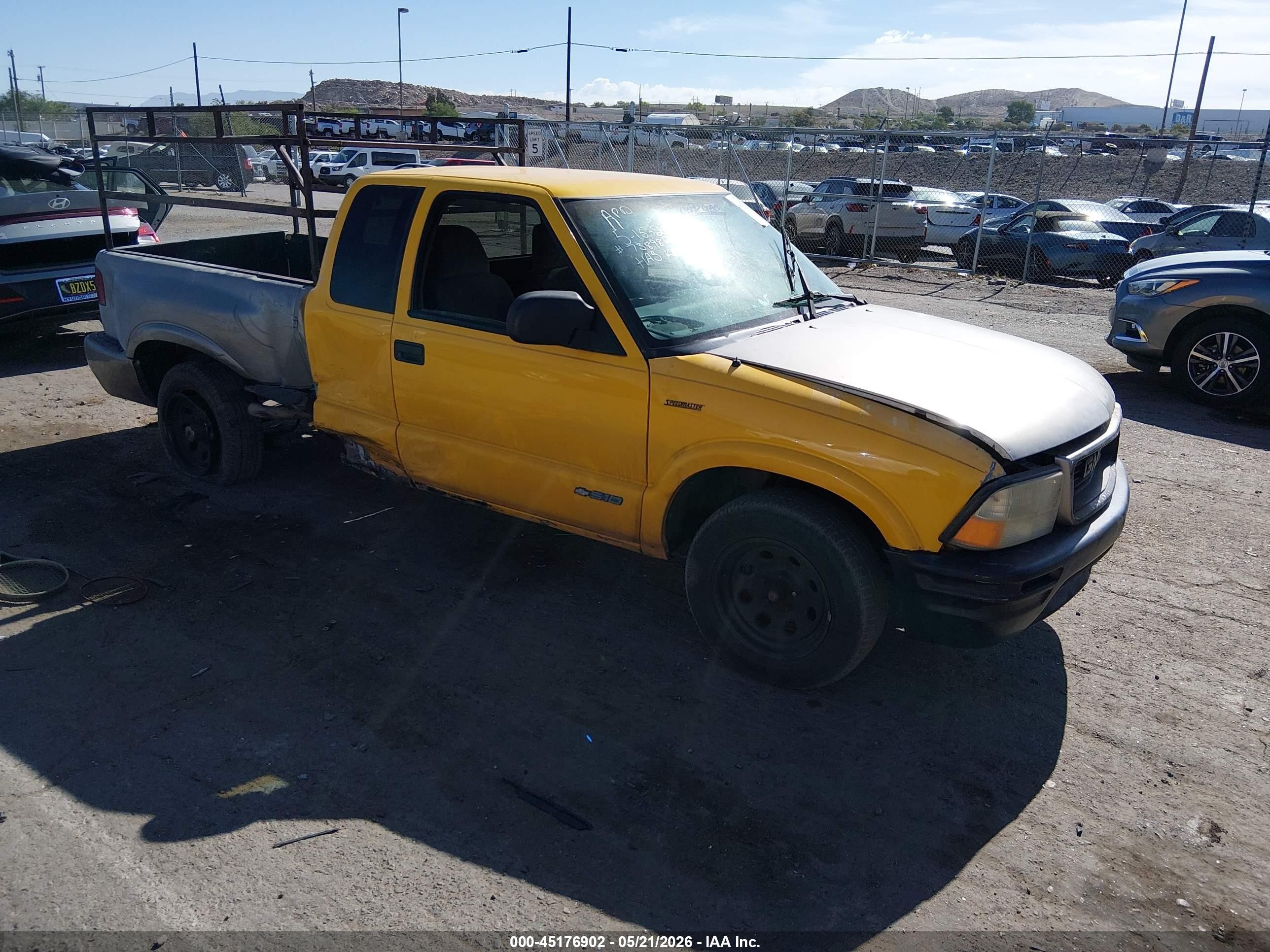 2002 Chevrolet S-10 Ls Желтый vin: 1GCCS19W528222820
