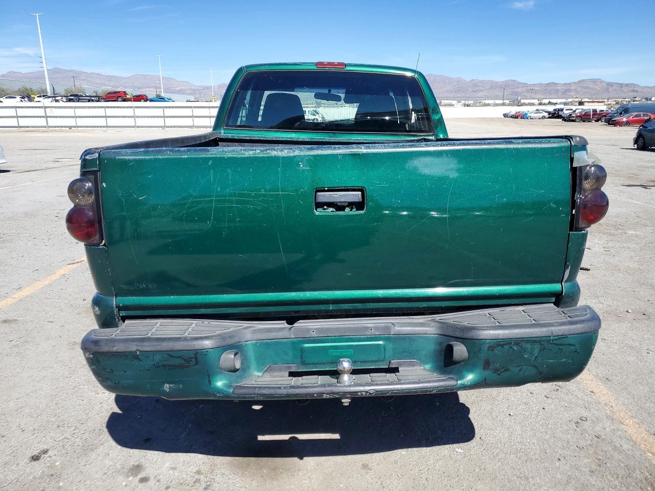 2000 Chevrolet S Truck S10 Green vin: 1GCCS19W5YK203048