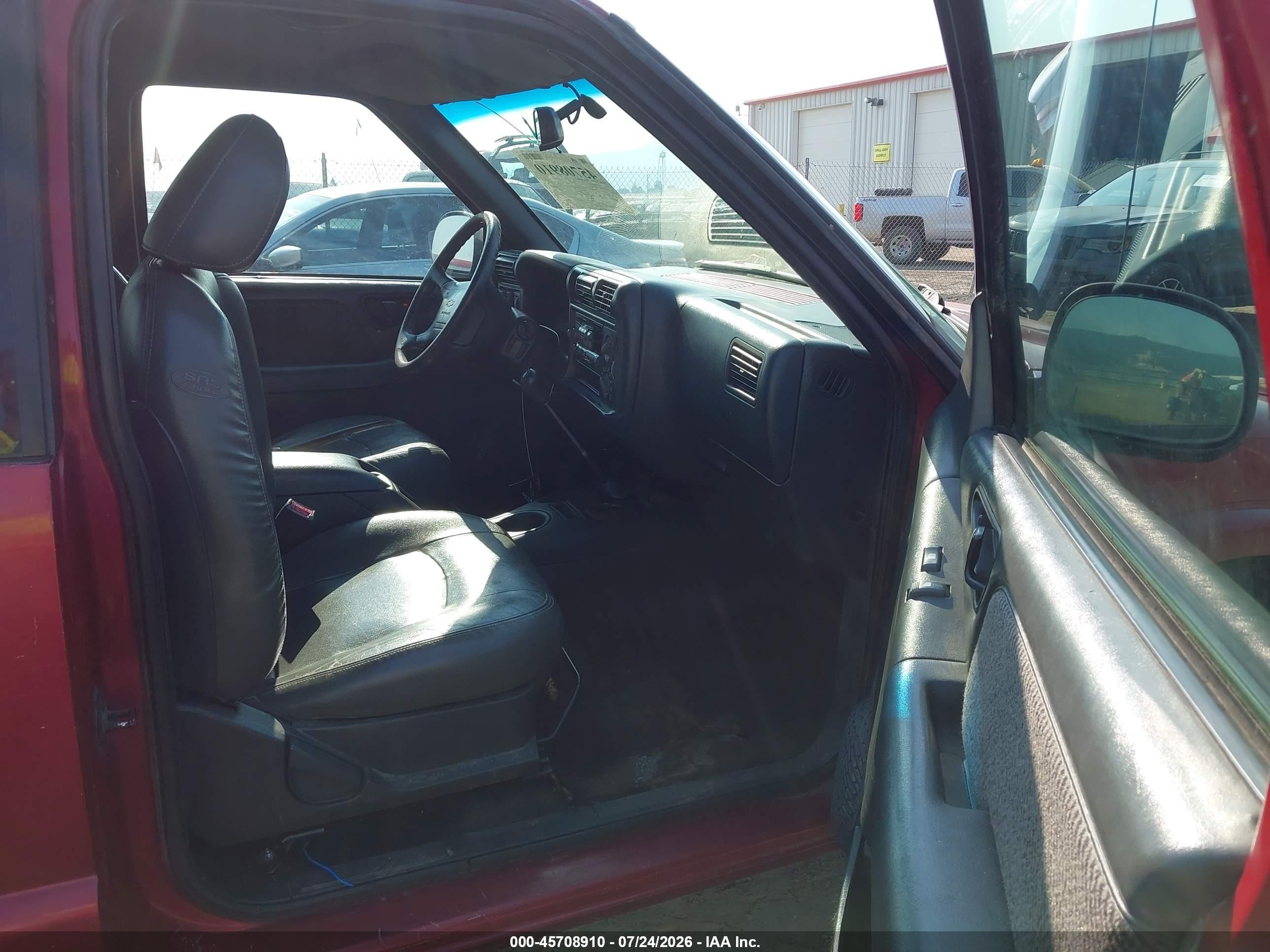 1997 Chevrolet S-10 Ls Black vin: 1GCCS19W6V8108538